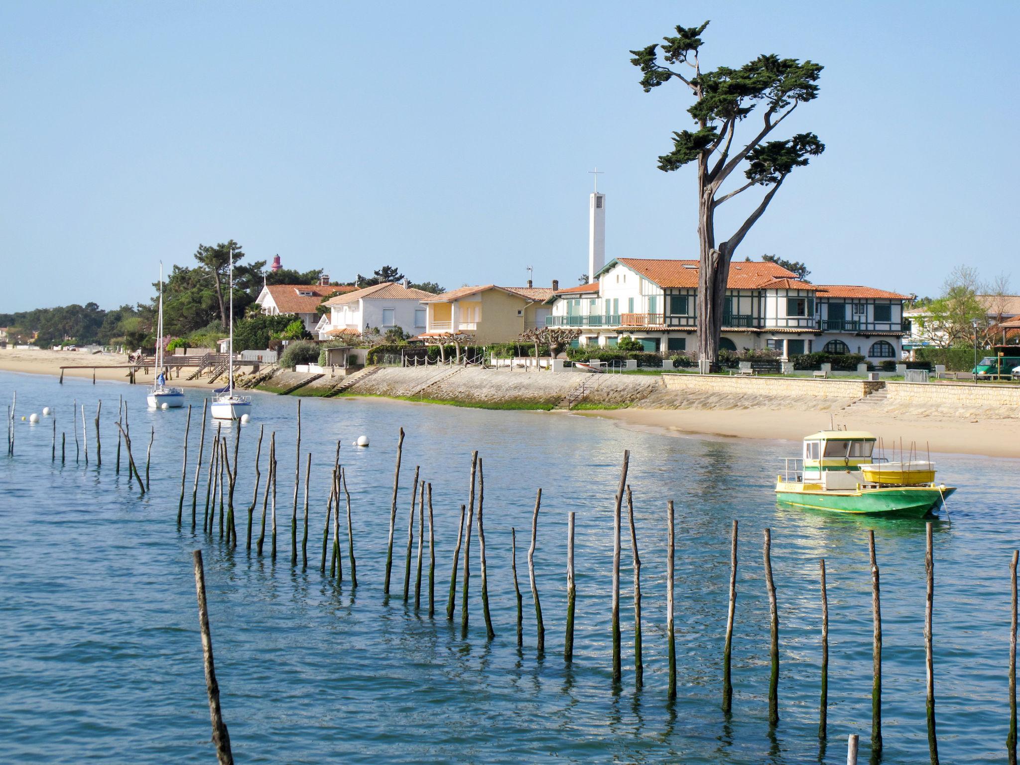 Foto 1 - Apartamento en Lège-Cap-Ferret con terraza y vistas al mar