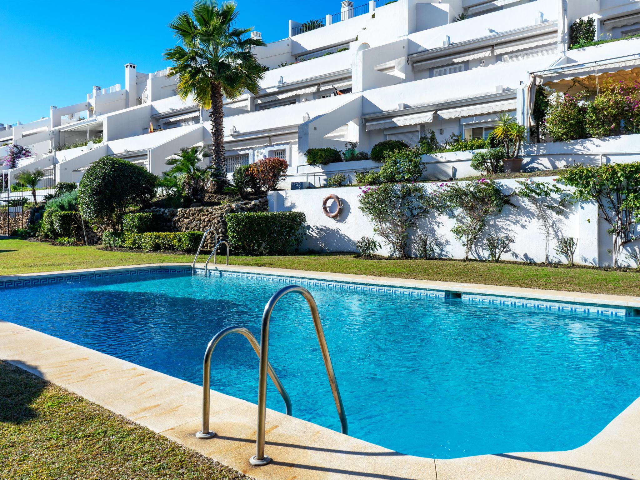 Photo 20 - Appartement de 3 chambres à Benahavís avec piscine et vues à la mer