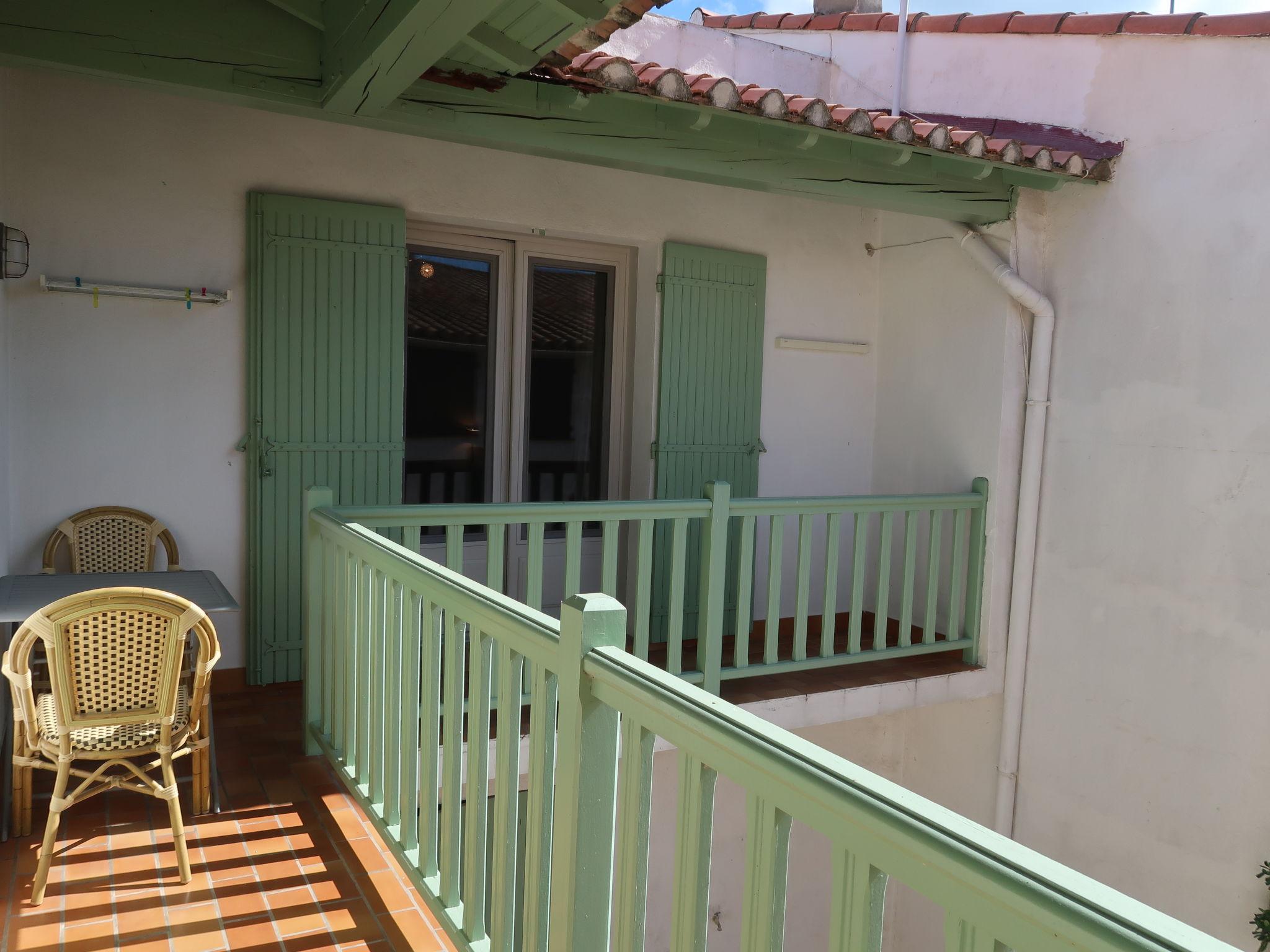 Foto 16 - Apartamento de 2 habitaciones en Saintes-Maries-de-la-Mer con vistas al mar
