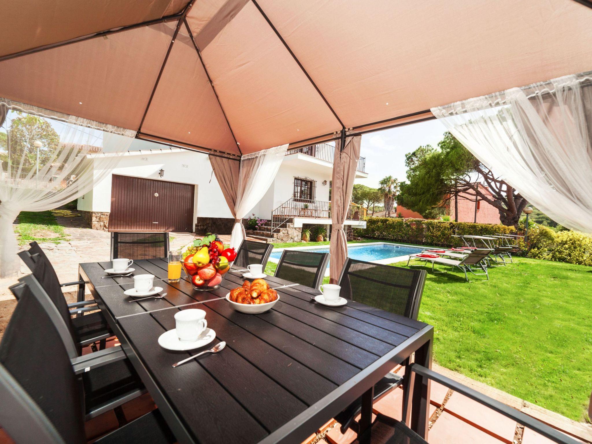 Photo 2 - Maison de 4 chambres à Castell-Platja d'Aro avec piscine privée et jardin