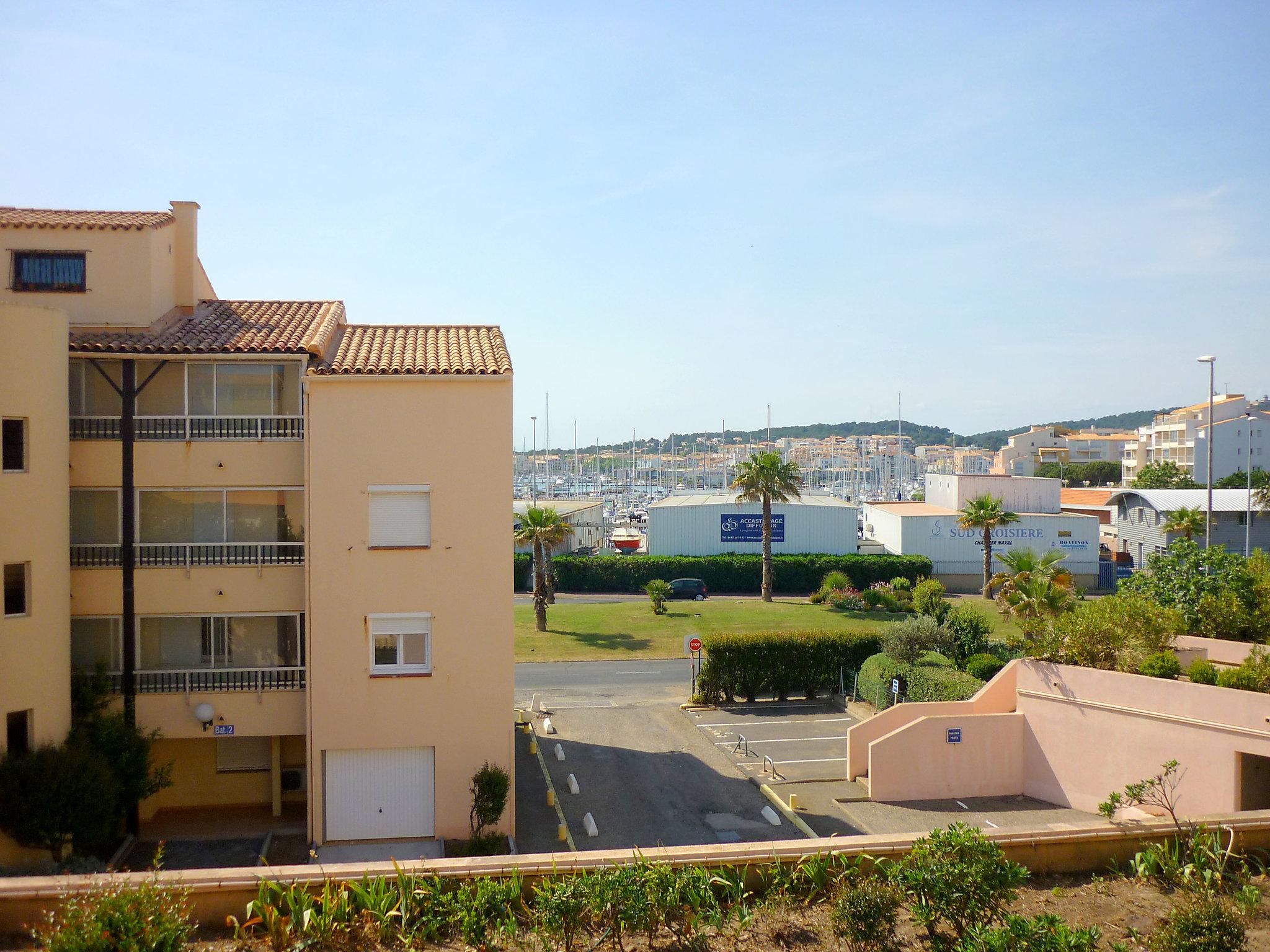 Foto 18 - Apartamento de 2 quartos em Agde com vistas do mar