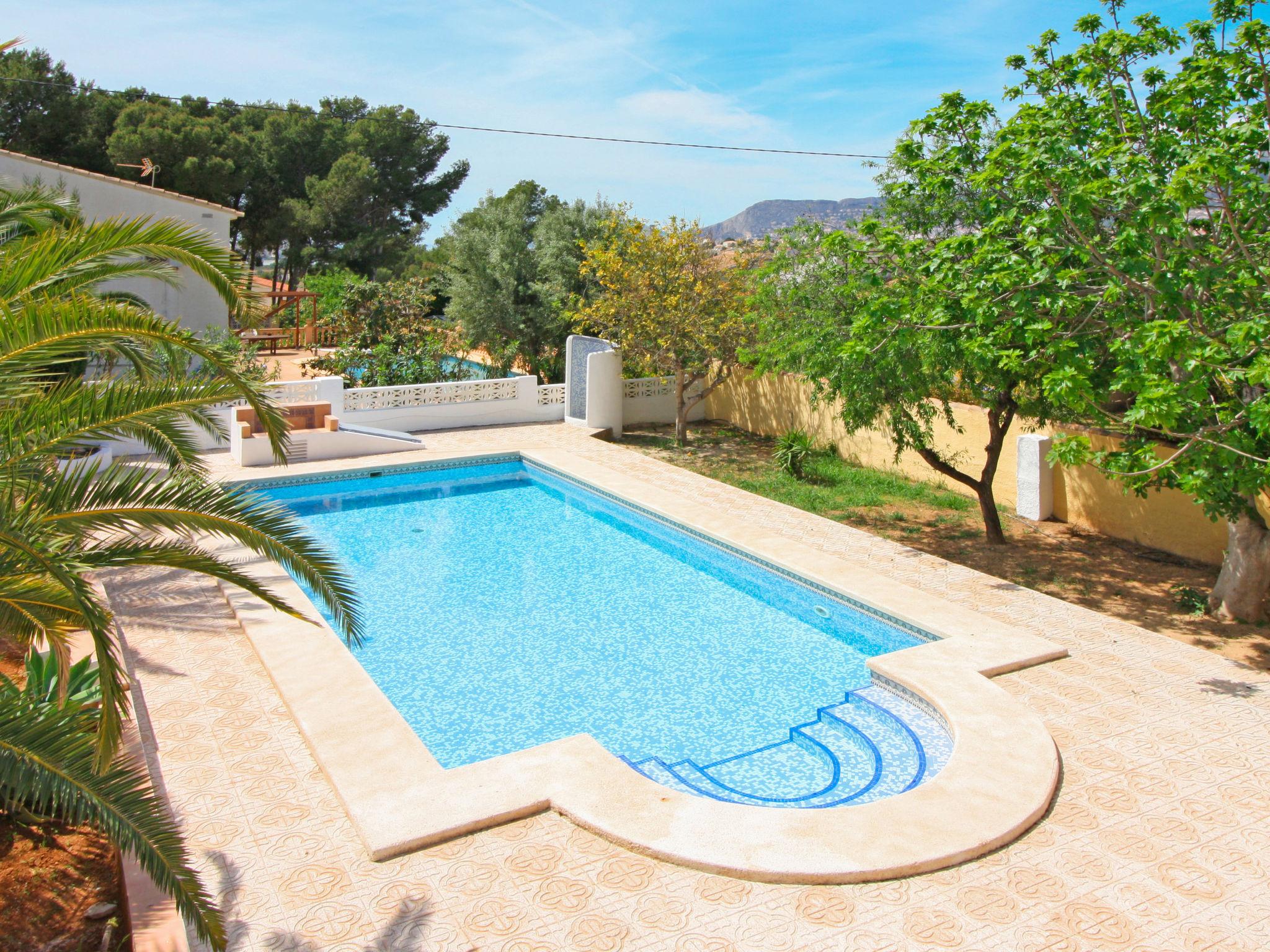 Foto 35 - Casa de 6 quartos em Calp com piscina privada e jardim