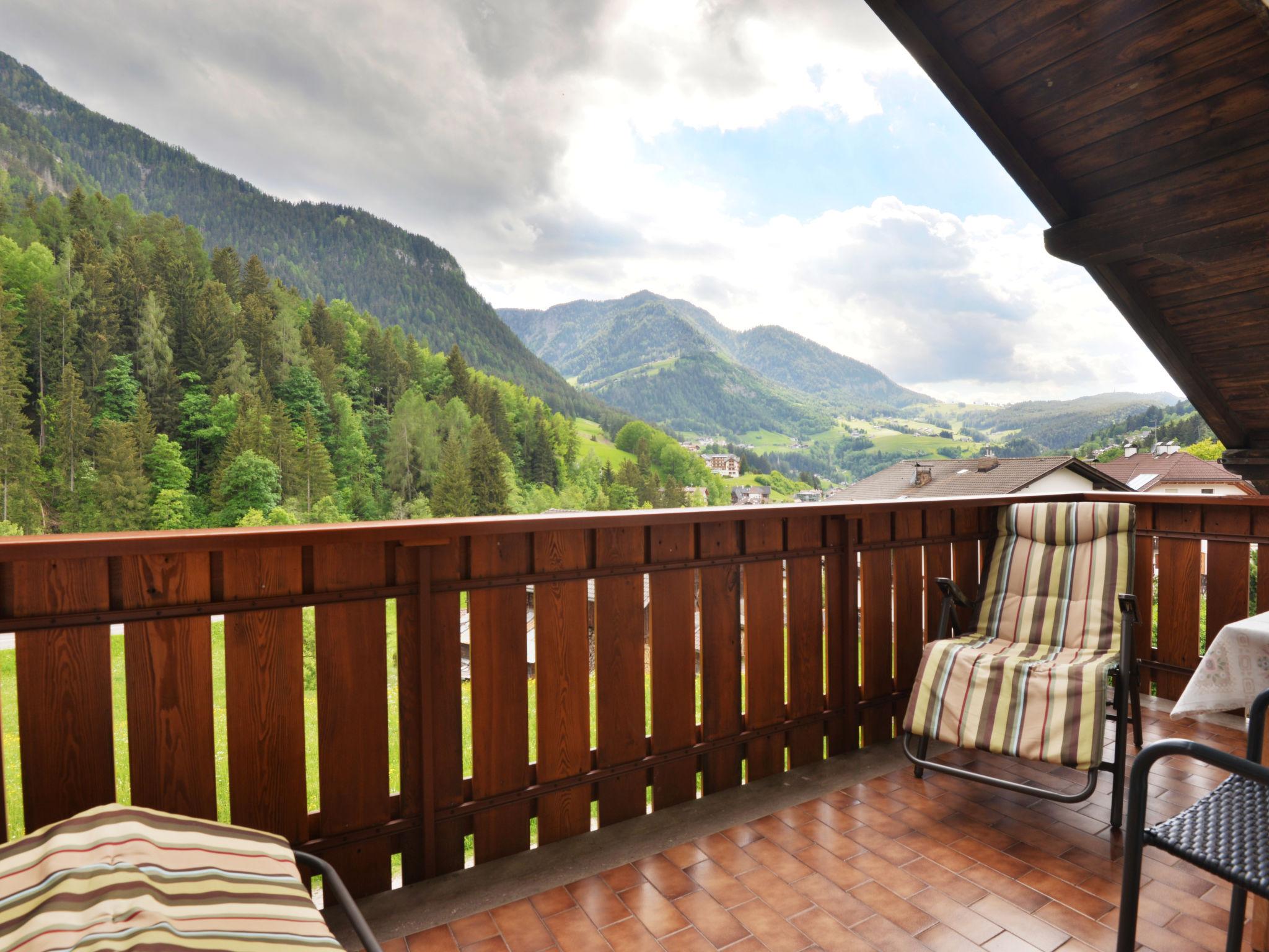 Photo 3 - Appartement de 2 chambres à Ortisei avec jardin et vues sur la montagne