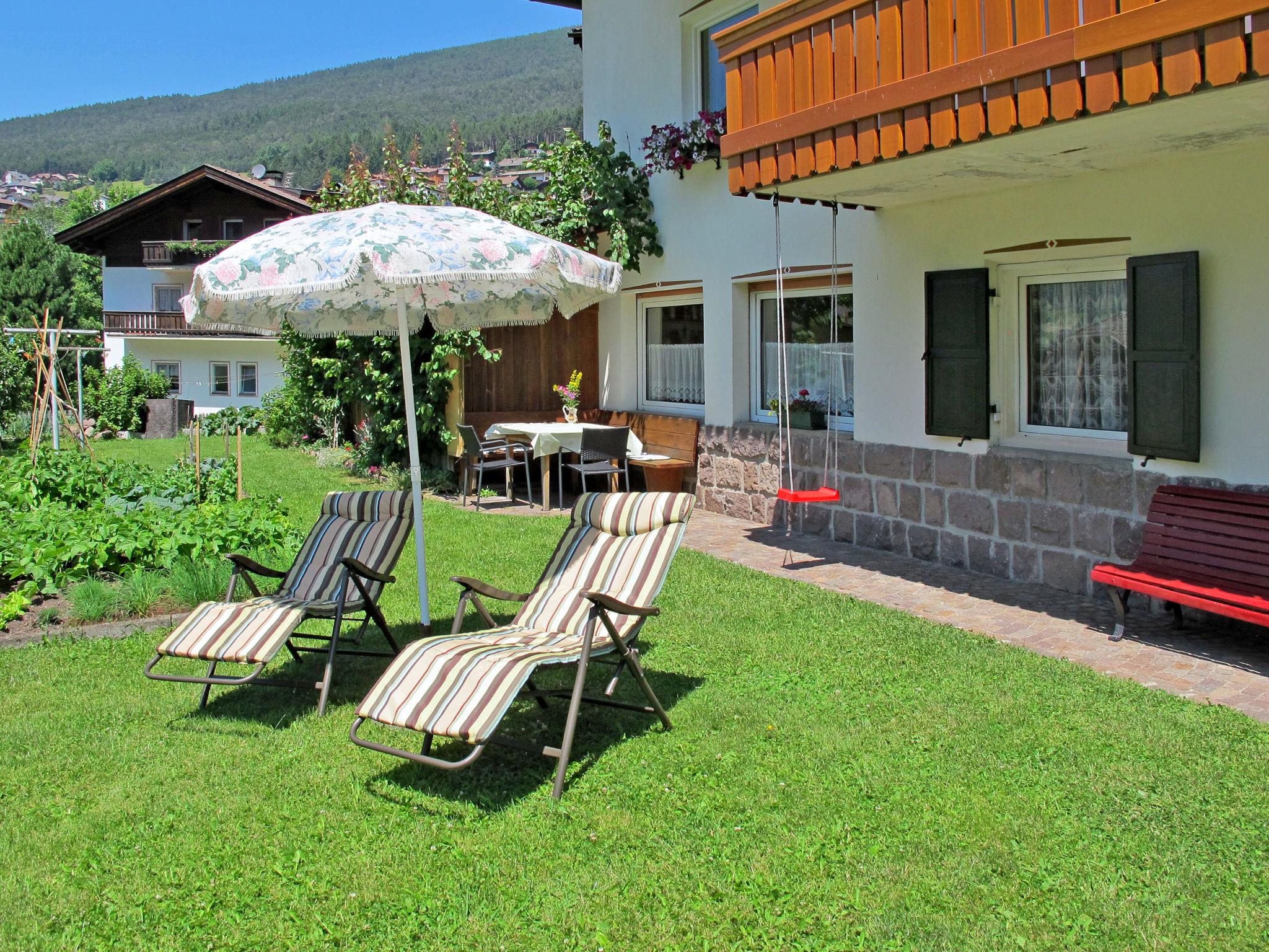 Foto 2 - Apartamento de 2 quartos em Ortisei com jardim e vista para a montanha