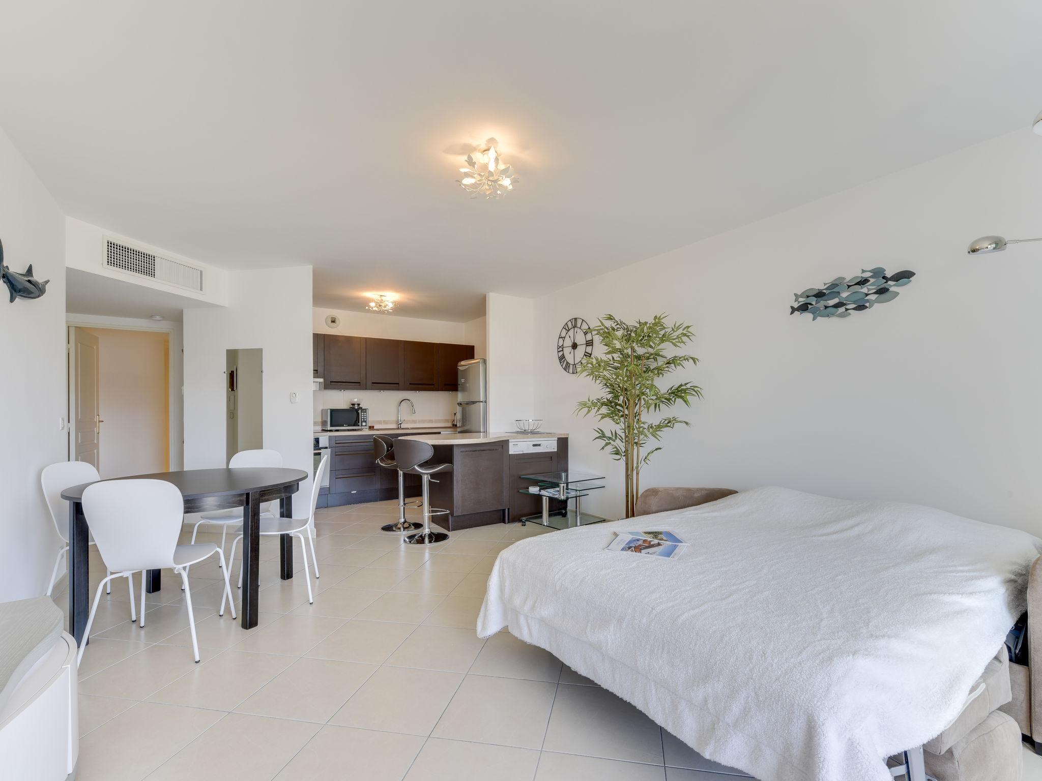 Foto 9 - Apartamento de 2 quartos em Cavalaire-sur-Mer