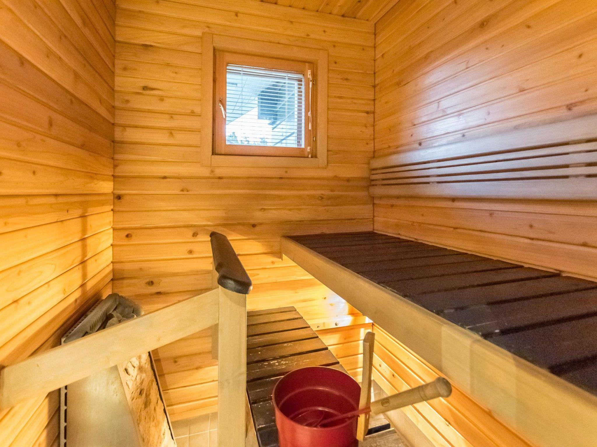 Foto 15 - Haus mit 1 Schlafzimmer in Jämsä mit sauna