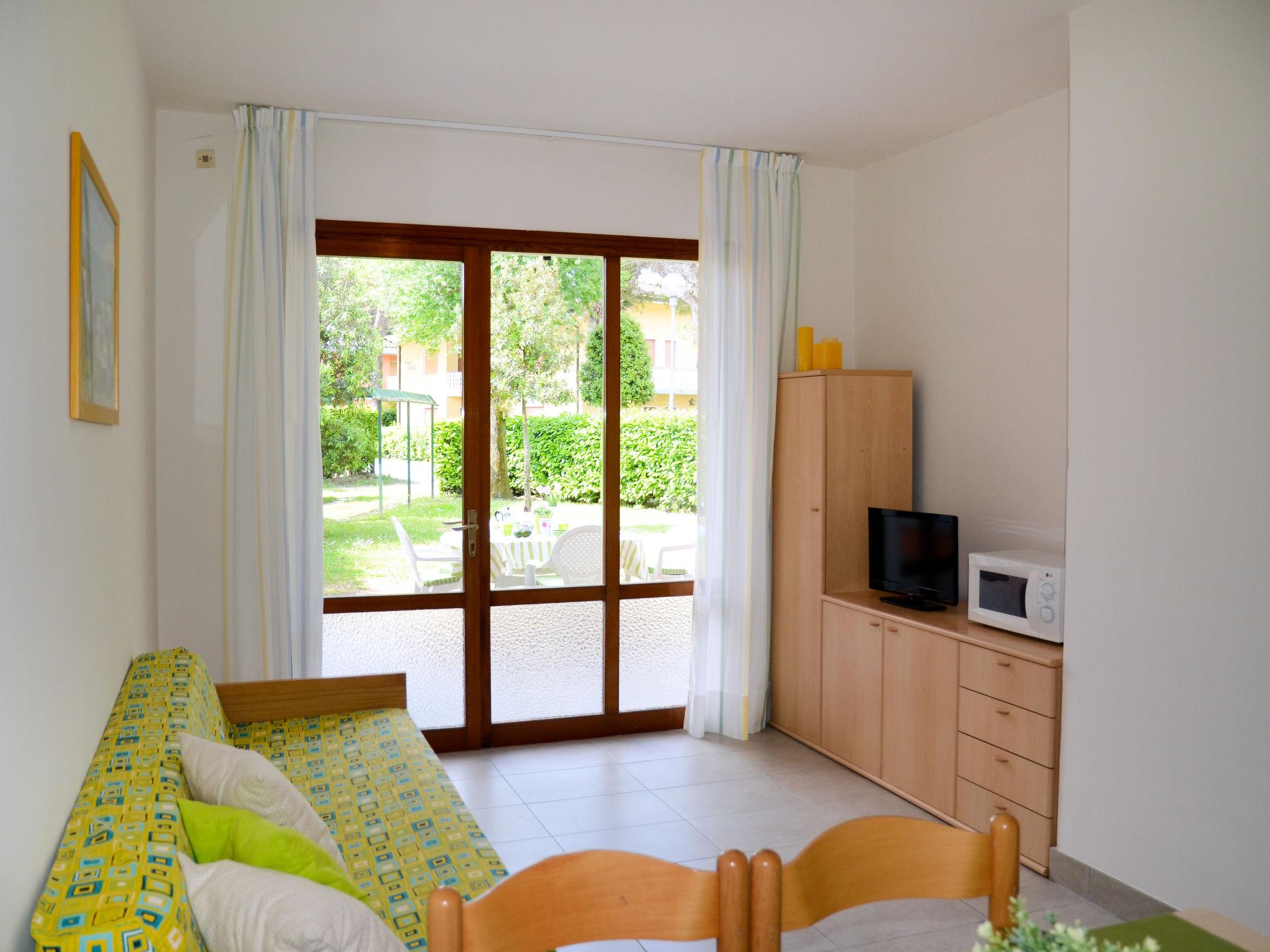 Foto 6 - Appartamento con 2 camere da letto a San Michele al Tagliamento con terrazza e vista mare