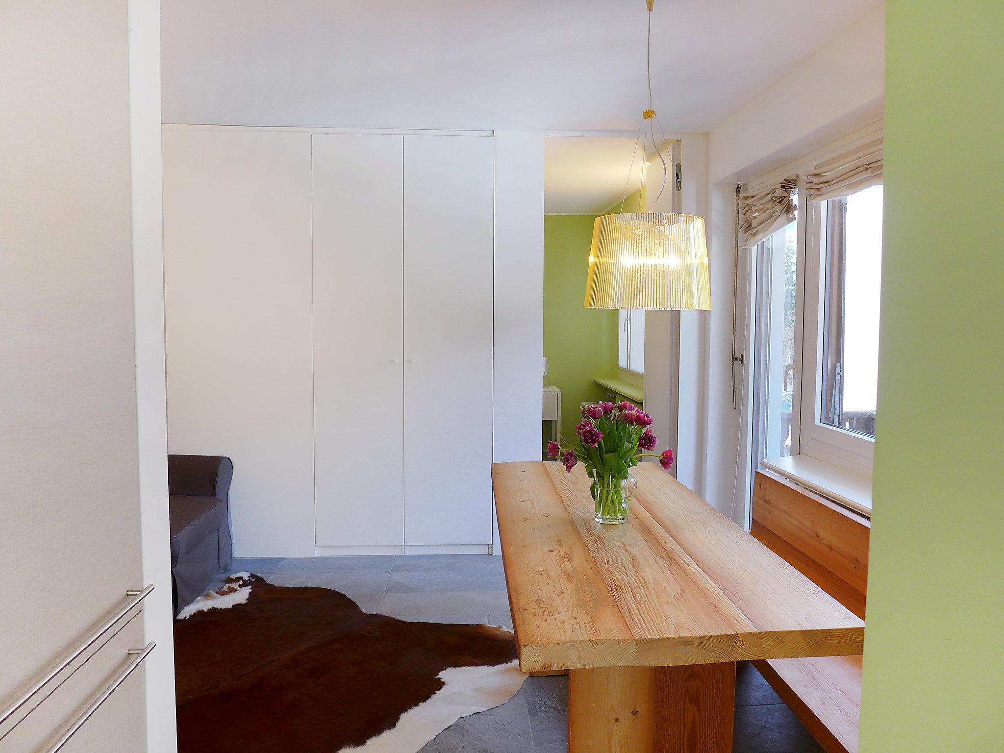 Foto 9 - Apartamento de 1 habitación en Sankt Moritz con jardín