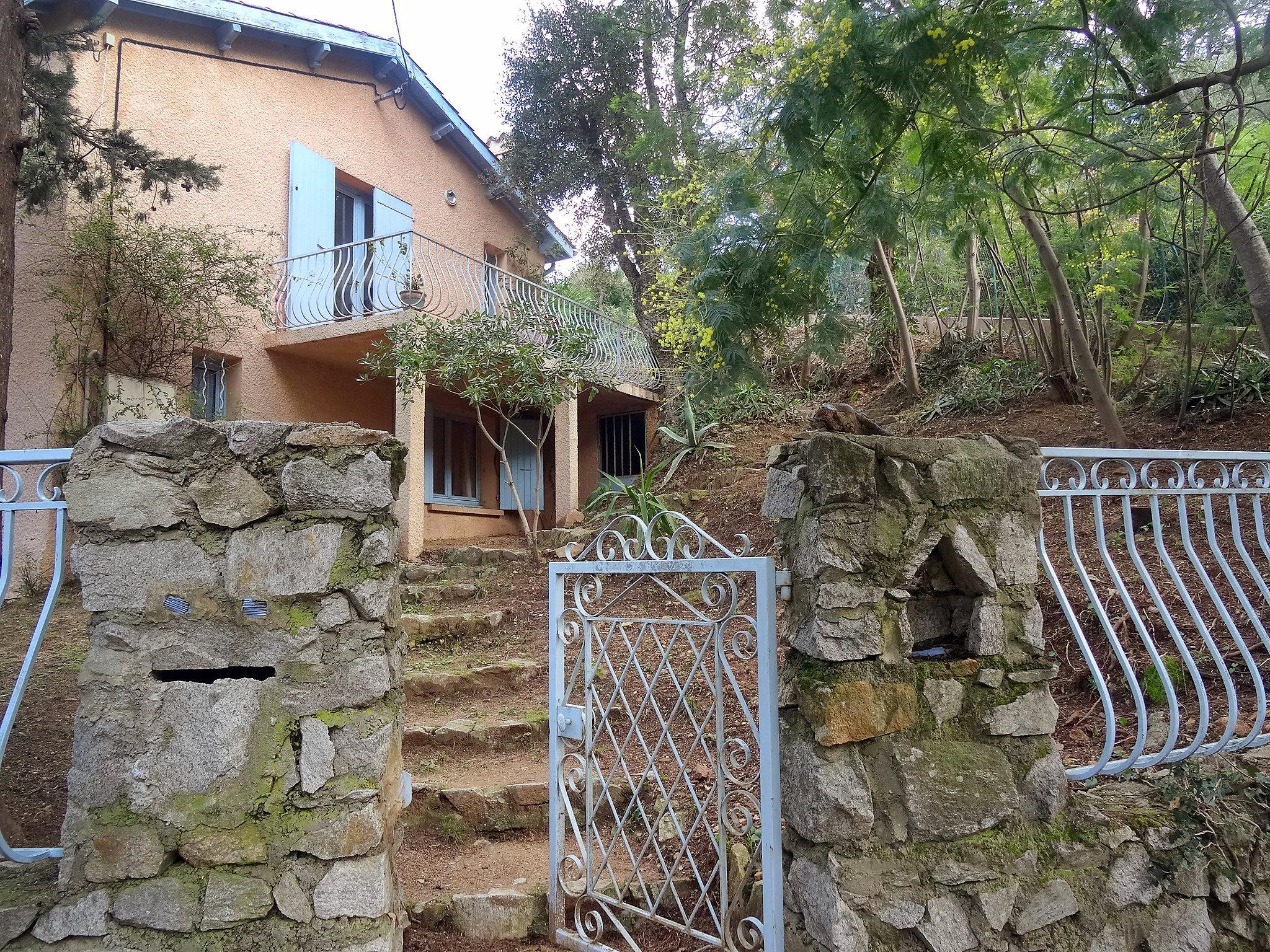 Foto 15 - Casa con 4 camere da letto a Gassin con terrazza e vista mare