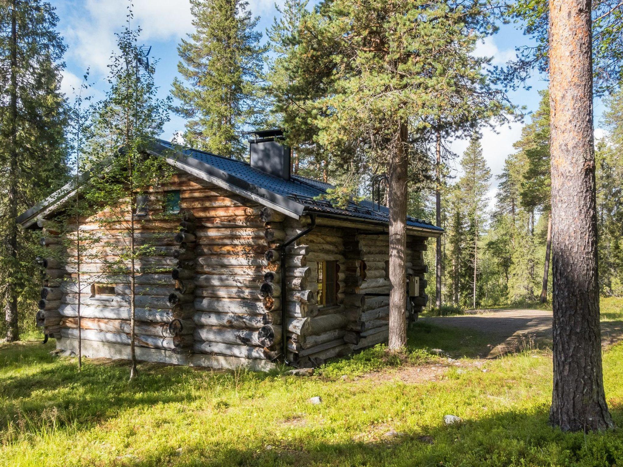 Foto 7 - Casa de 1 habitación en Sodankylä con sauna y vistas a la montaña