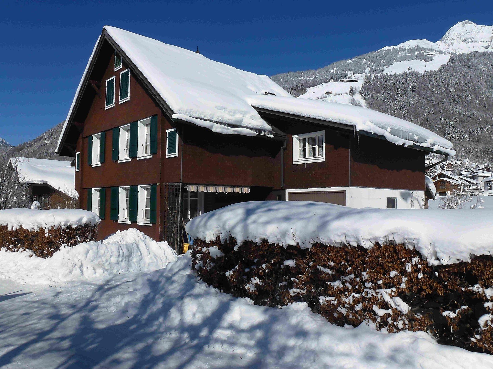 Foto 1 - Apartamento de 4 habitaciones en Engelberg con jardín