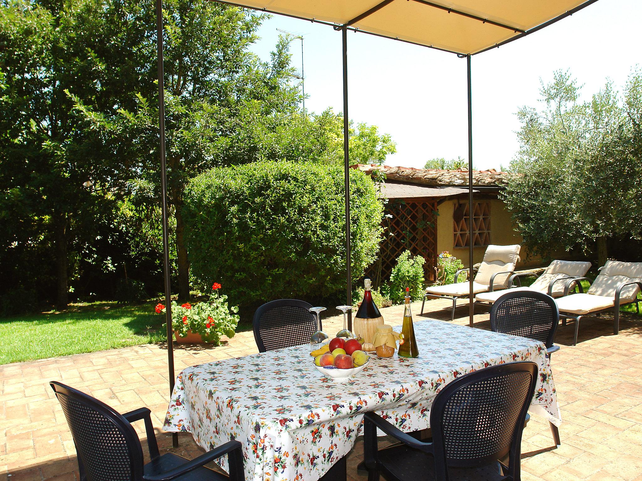 Foto 21 - Casa de 2 quartos em Castellina in Chianti com piscina e jardim