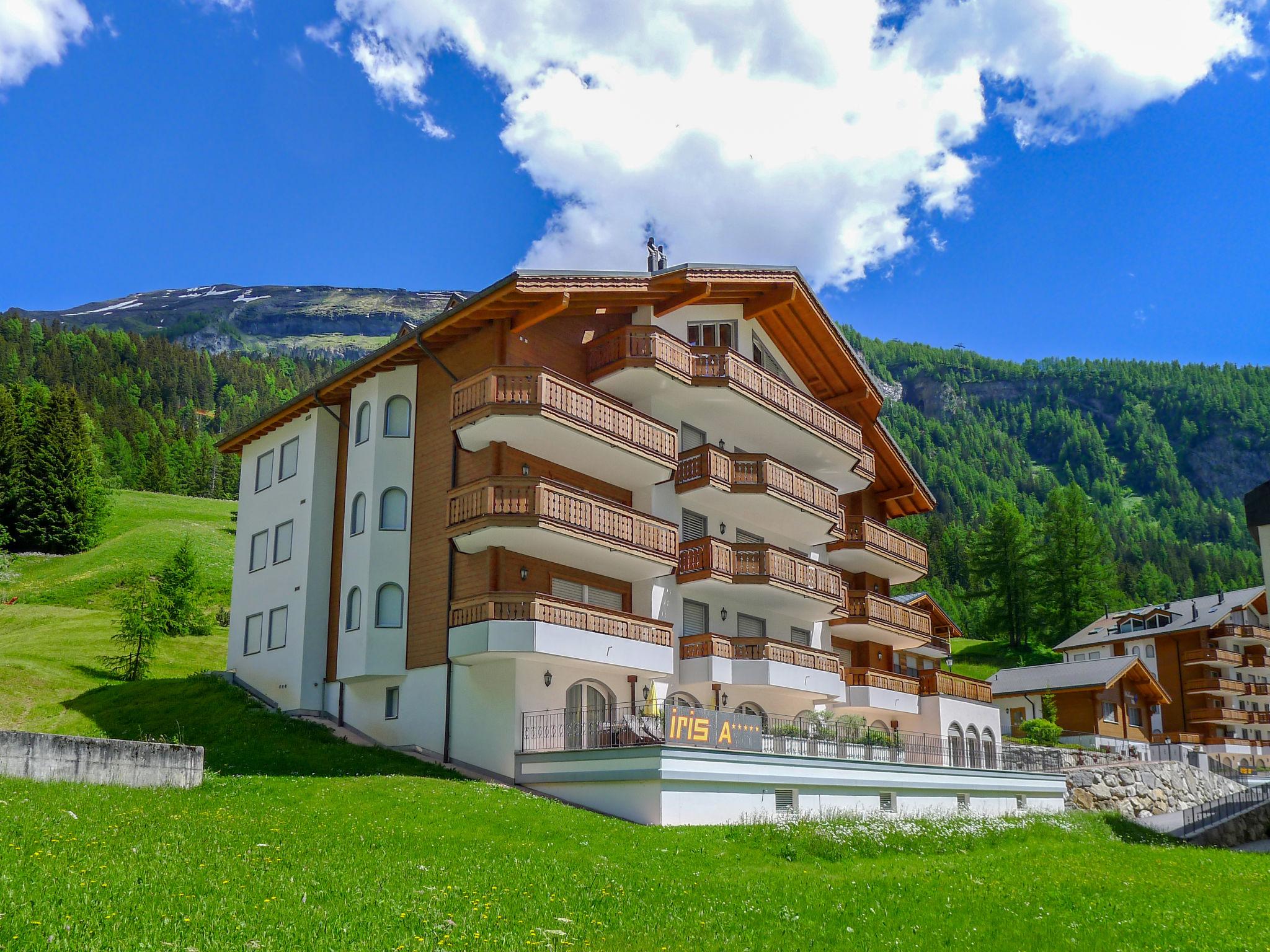 Photo 16 - 4 bedroom Apartment in Leukerbad with sauna and mountain view