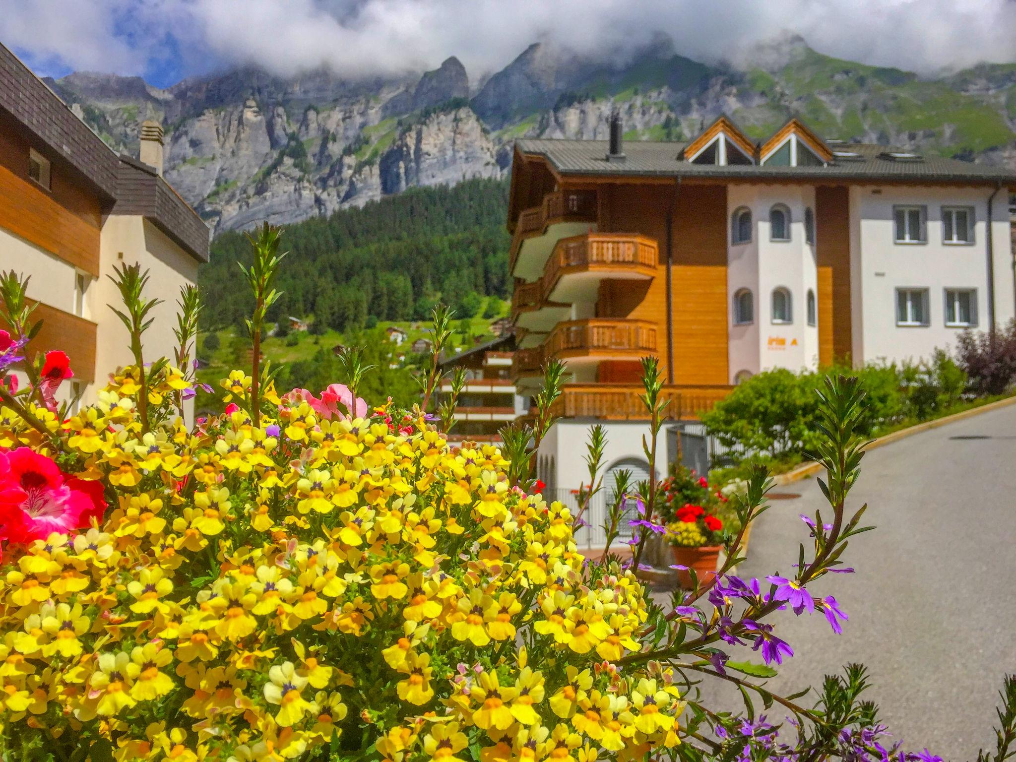 Photo 10 - 1 bedroom Apartment in Leukerbad with terrace and mountain view