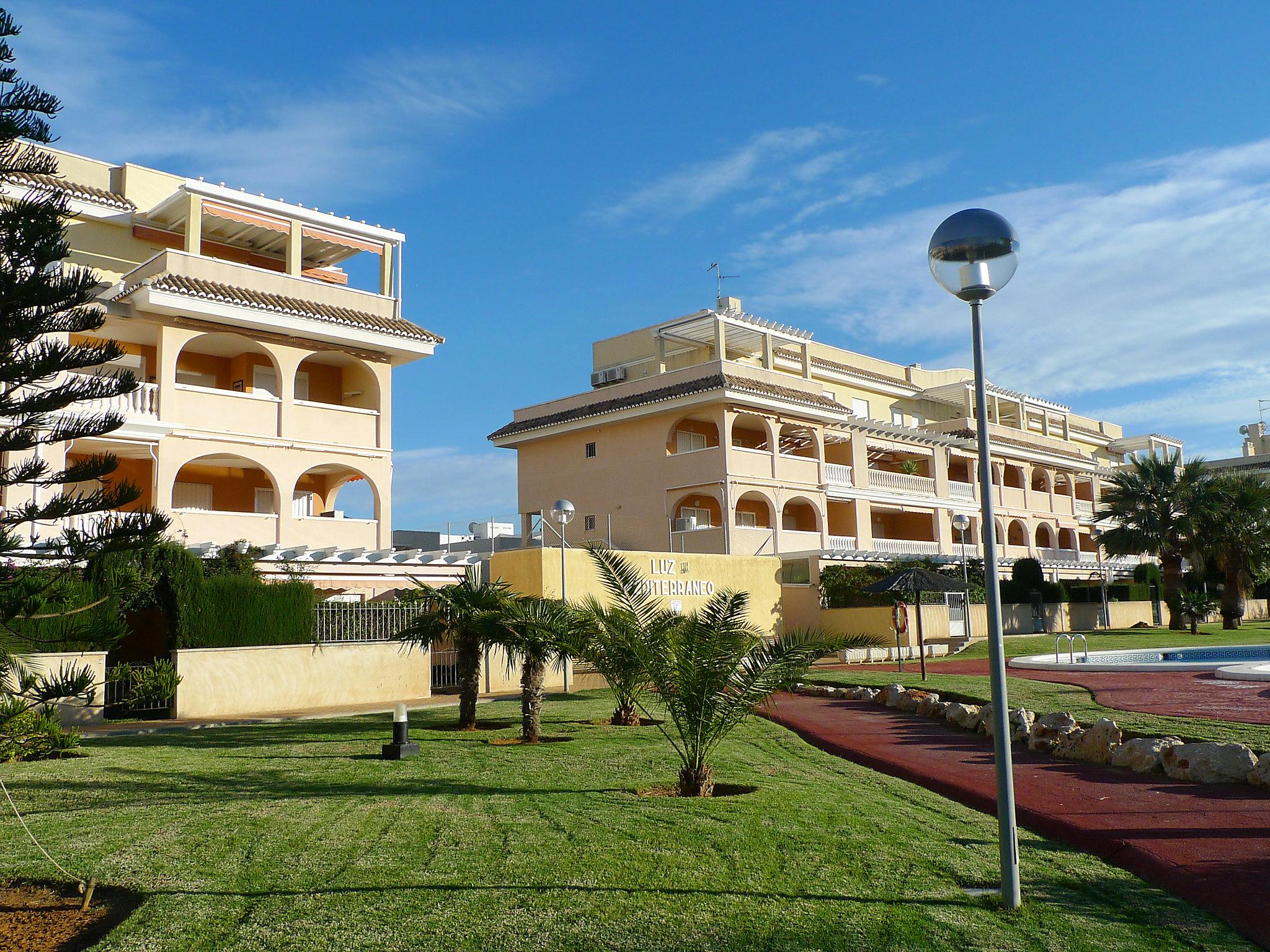 Foto 23 - Appartamento con 2 camere da letto a Dénia con piscina e vista mare