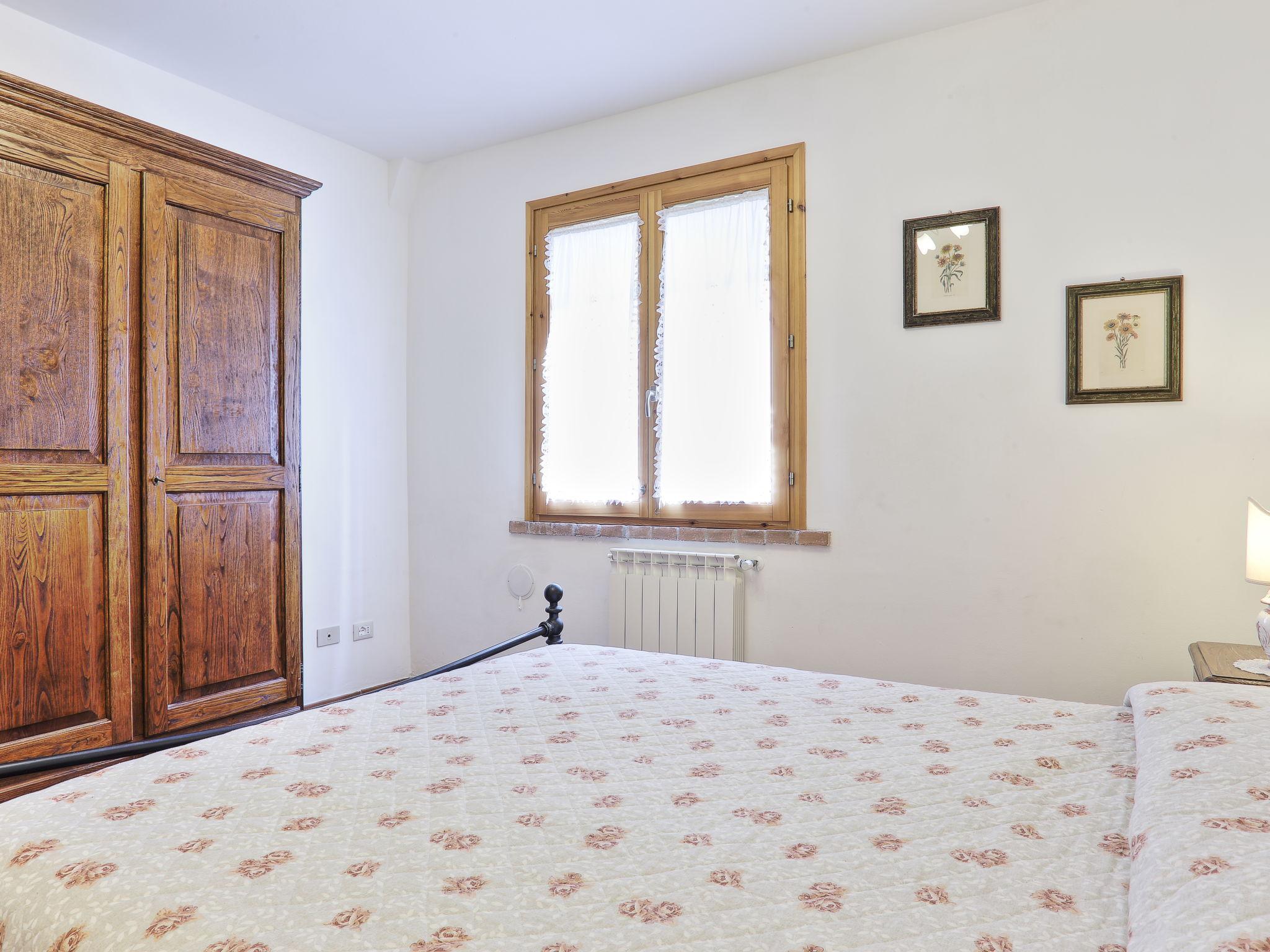 Photo 11 - 2 bedroom Apartment in Montaione with swimming pool and garden