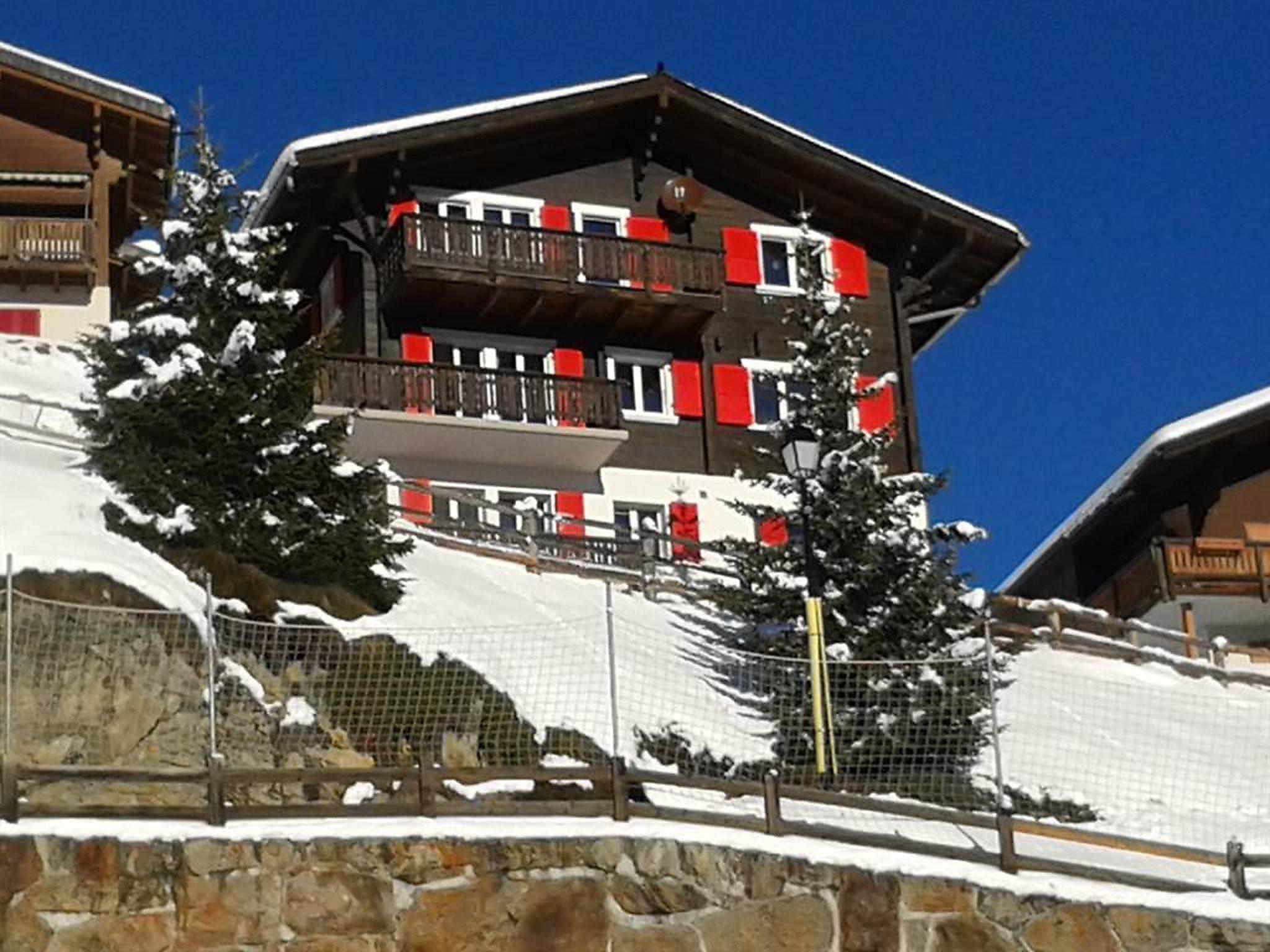 Foto 3 - Apartamento de 4 quartos em Bettmeralp