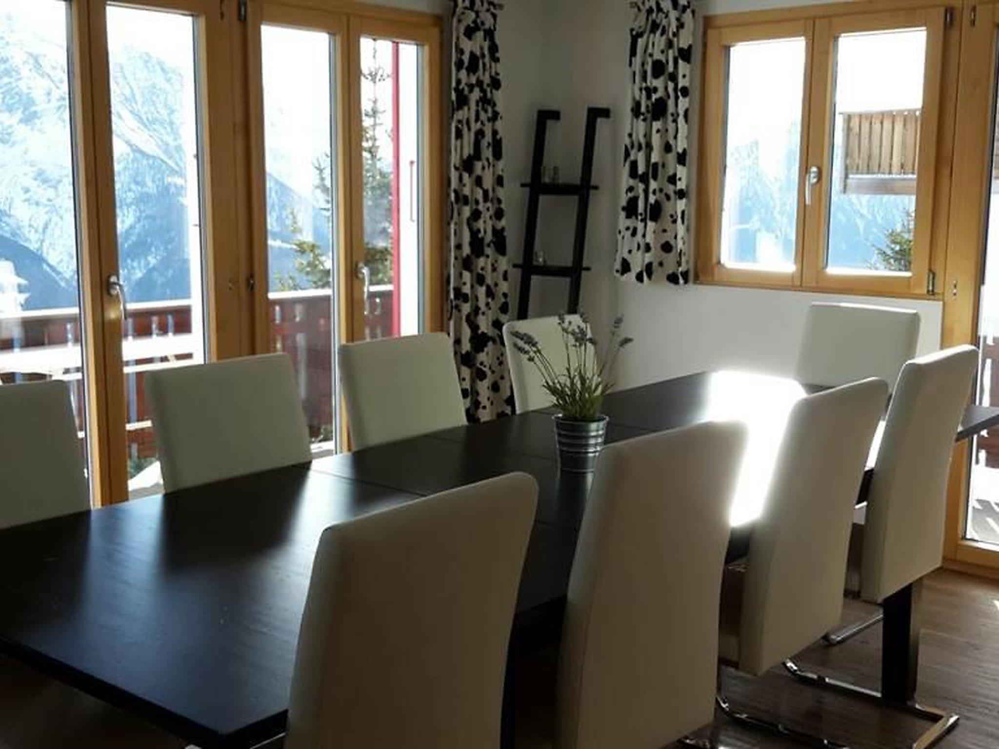 Foto 14 - Apartamento de 4 habitaciones en Bettmeralp