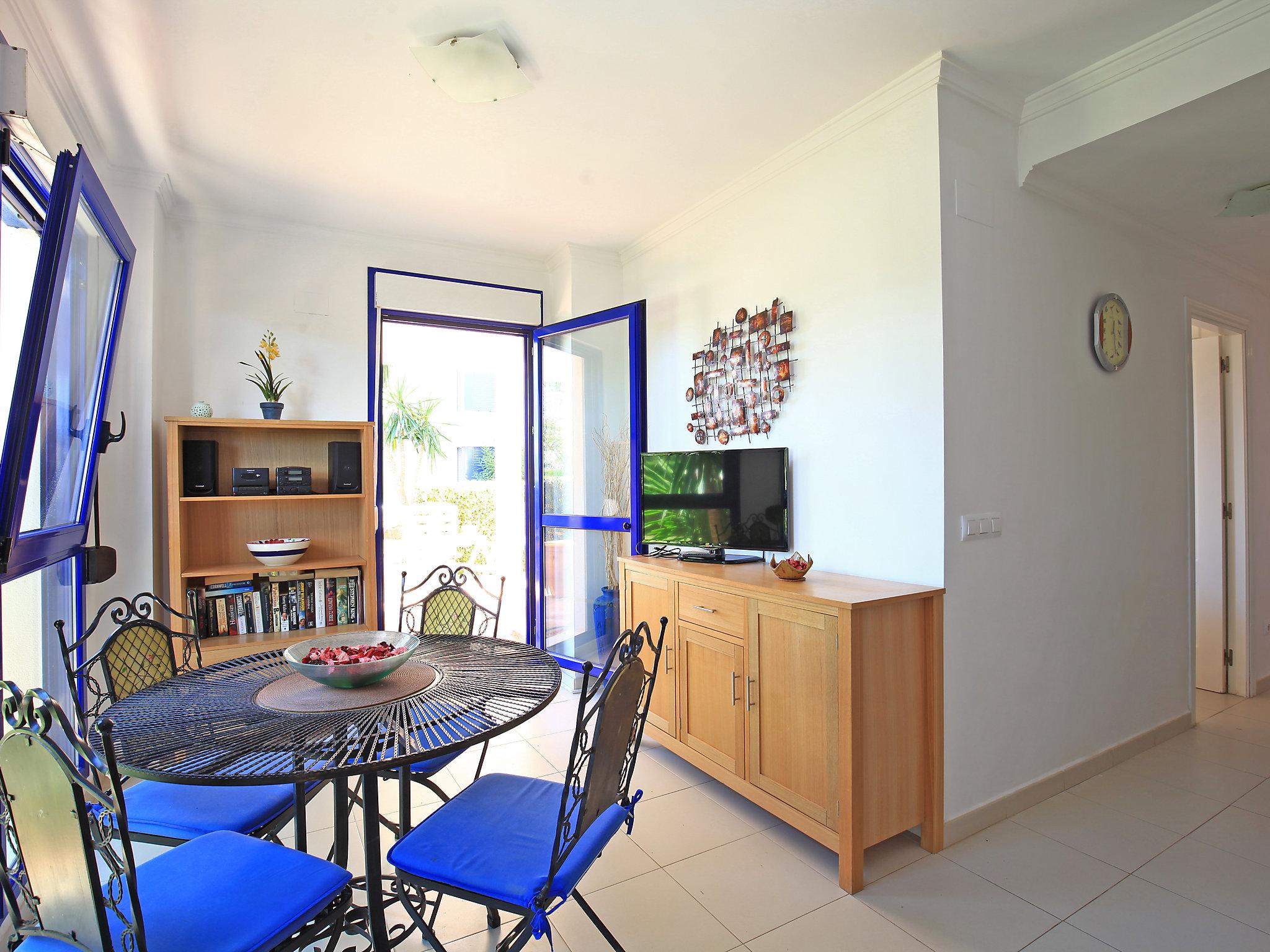 Photo 5 - 2 bedroom Apartment in Dénia with swimming pool and garden