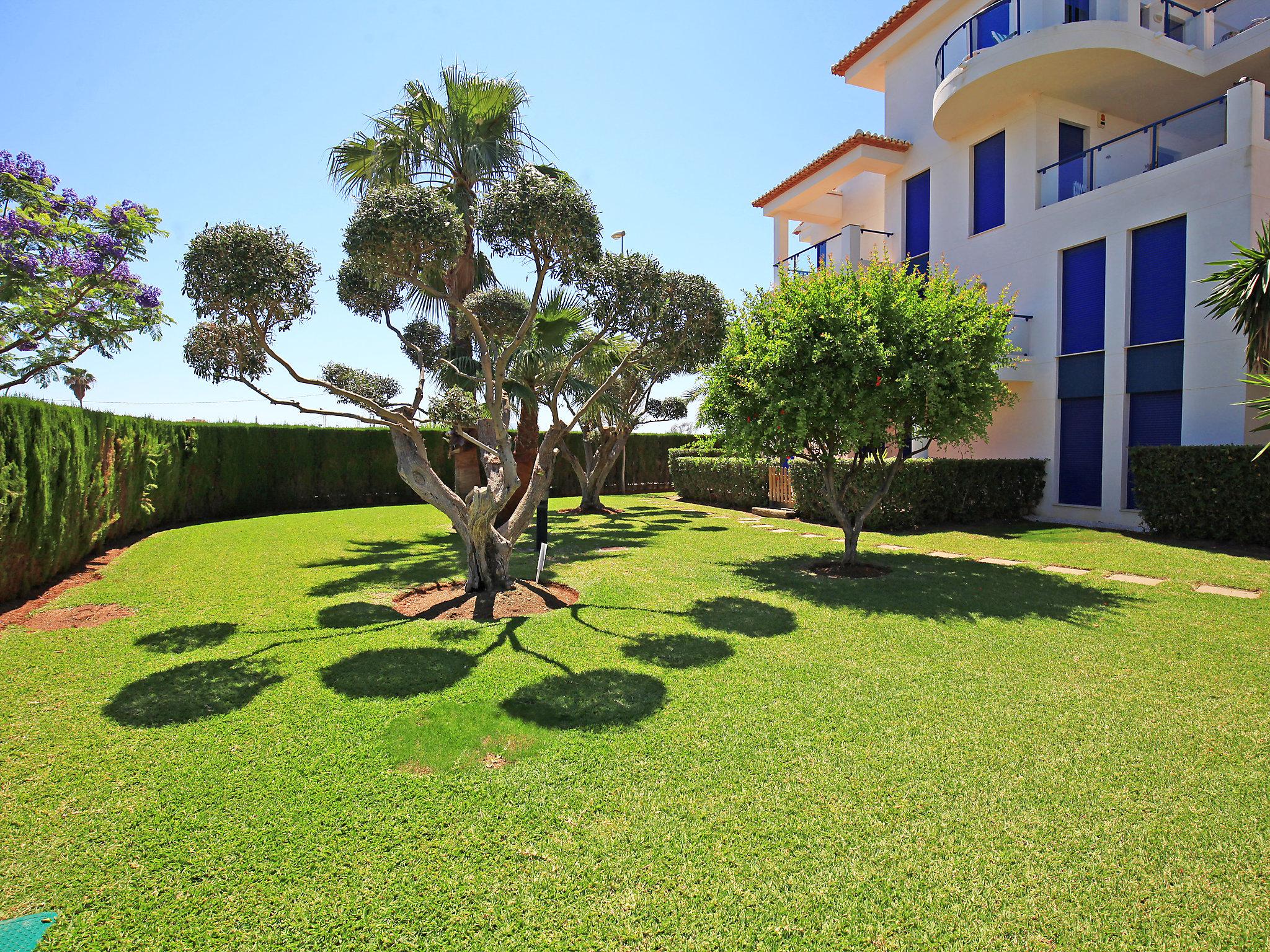 Foto 23 - Appartamento con 2 camere da letto a Dénia con piscina e giardino