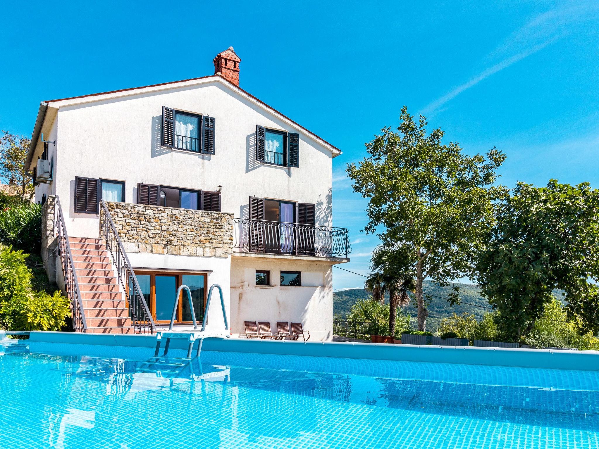 Foto 1 - Casa de 3 quartos em Motovun com piscina privada e jardim