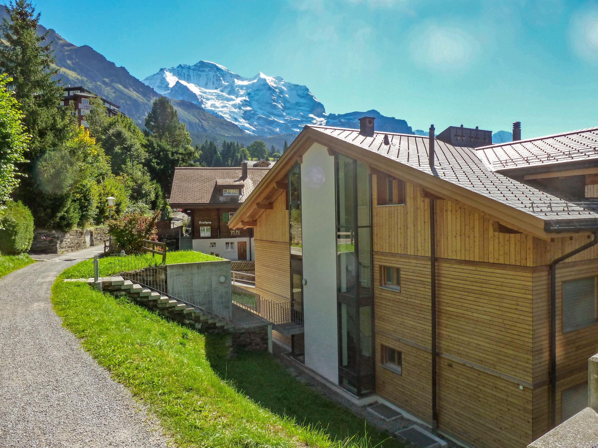 Photo 16 - Appartement de 2 chambres à Lauterbrunnen avec vues sur la montagne