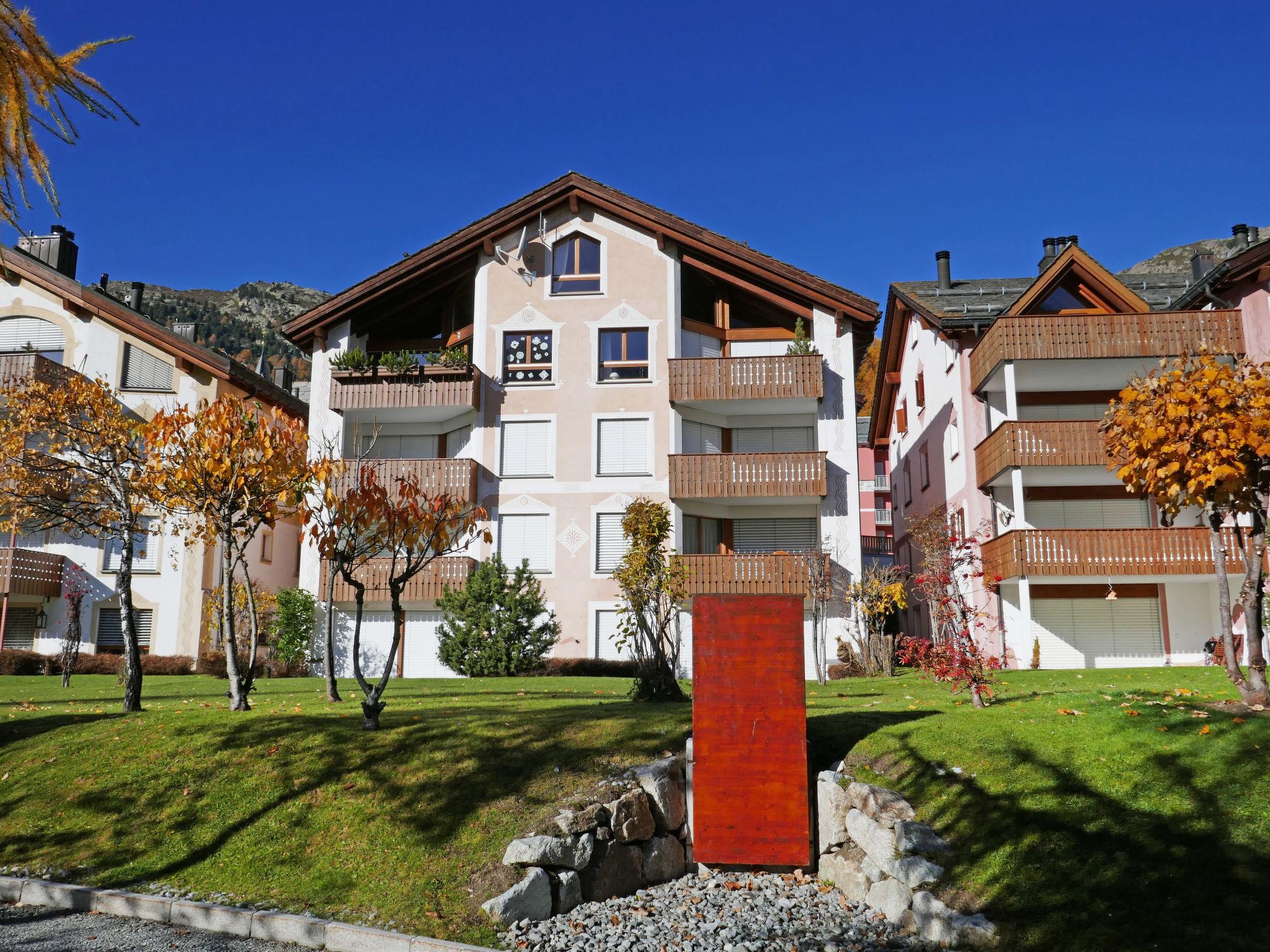 Photo 16 - Appartement de 2 chambres à Silvaplana avec vues sur la montagne