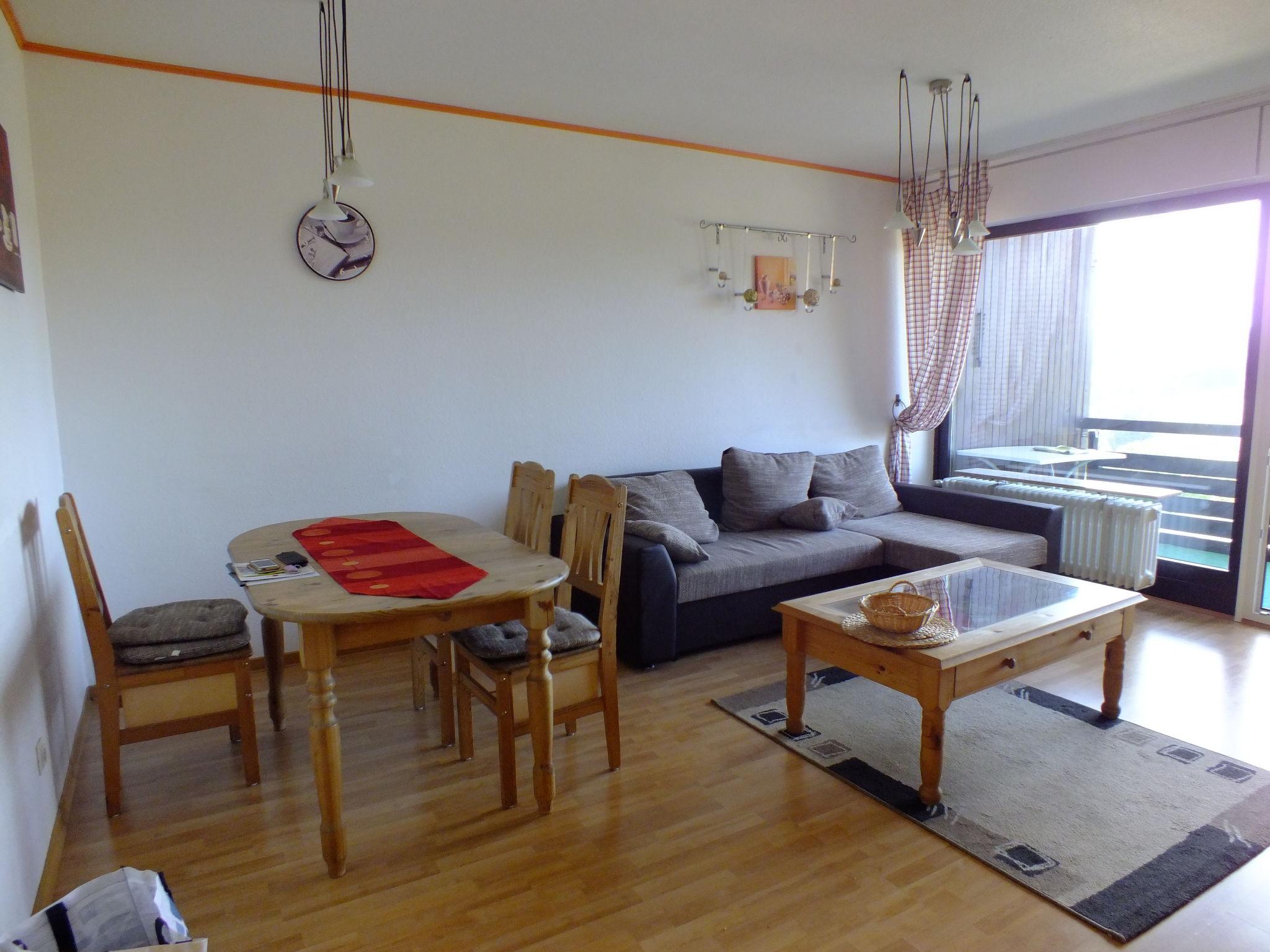 Photo 7 - 1 bedroom Apartment in Schonach im Schwarzwald with swimming pool and mountain view