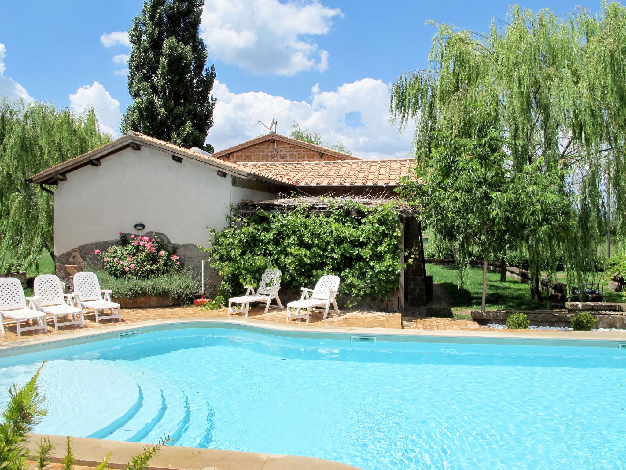 Foto 2 - Apartamento de 2 quartos em Montefiascone com piscina e jardim