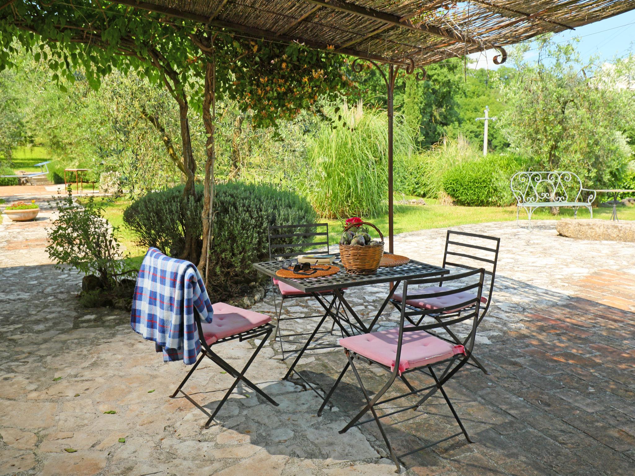 Photo 23 - Maison de 1 chambre à Penna in Teverina avec piscine privée et jardin