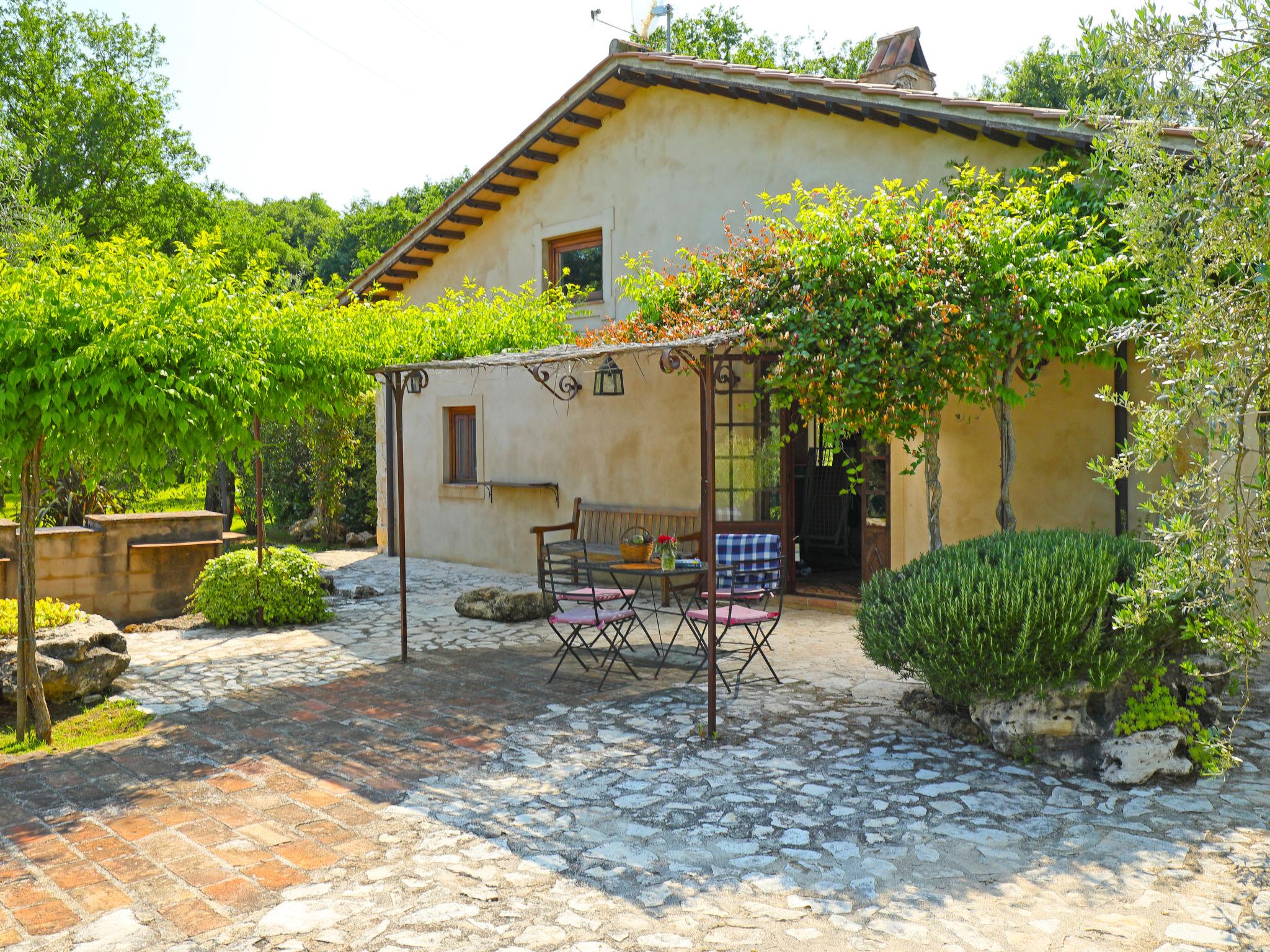 Foto 5 - Casa con 1 camera da letto a Penna in Teverina con piscina privata e giardino