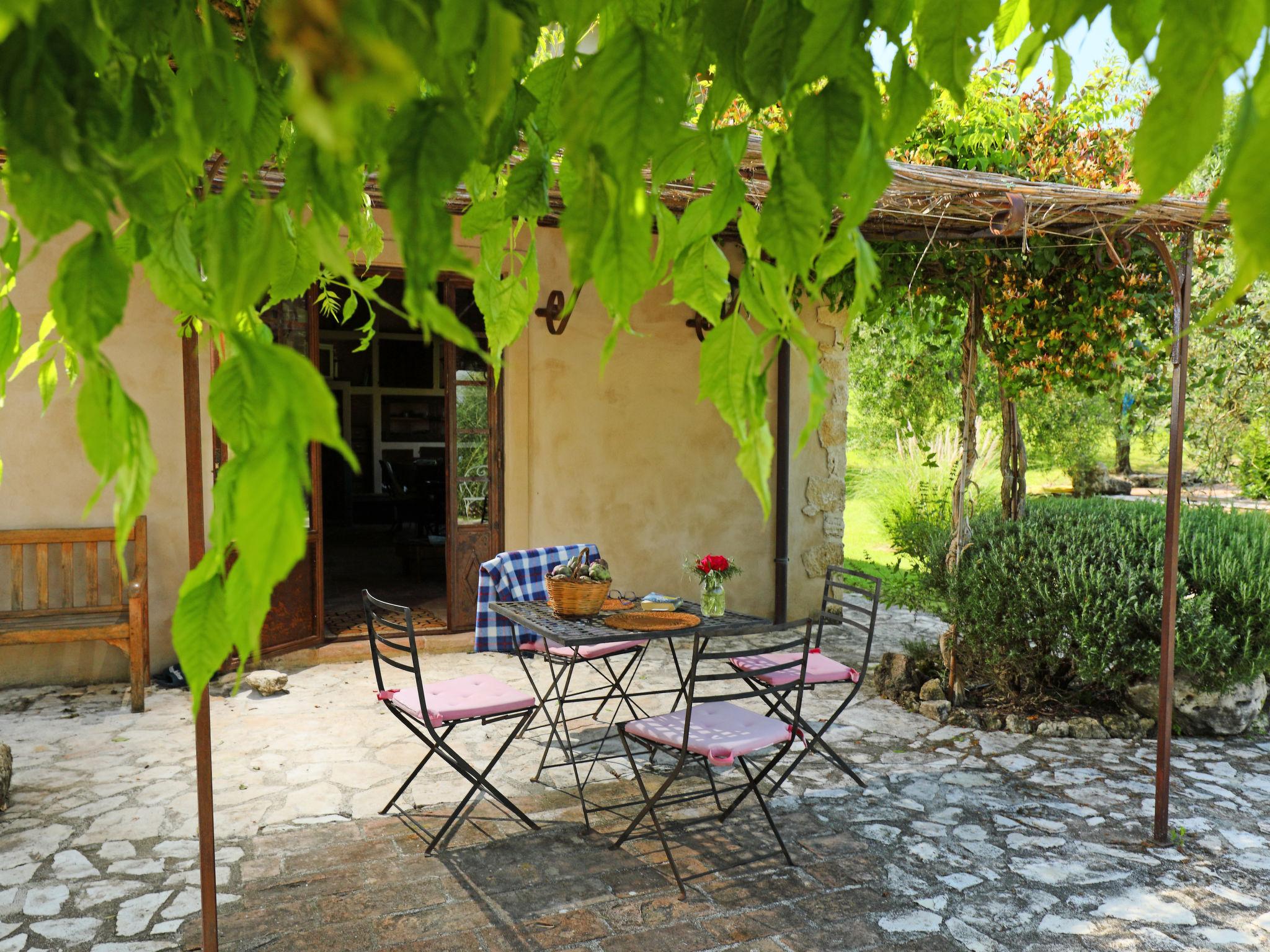 Photo 32 - Maison de 1 chambre à Penna in Teverina avec piscine privée et jardin