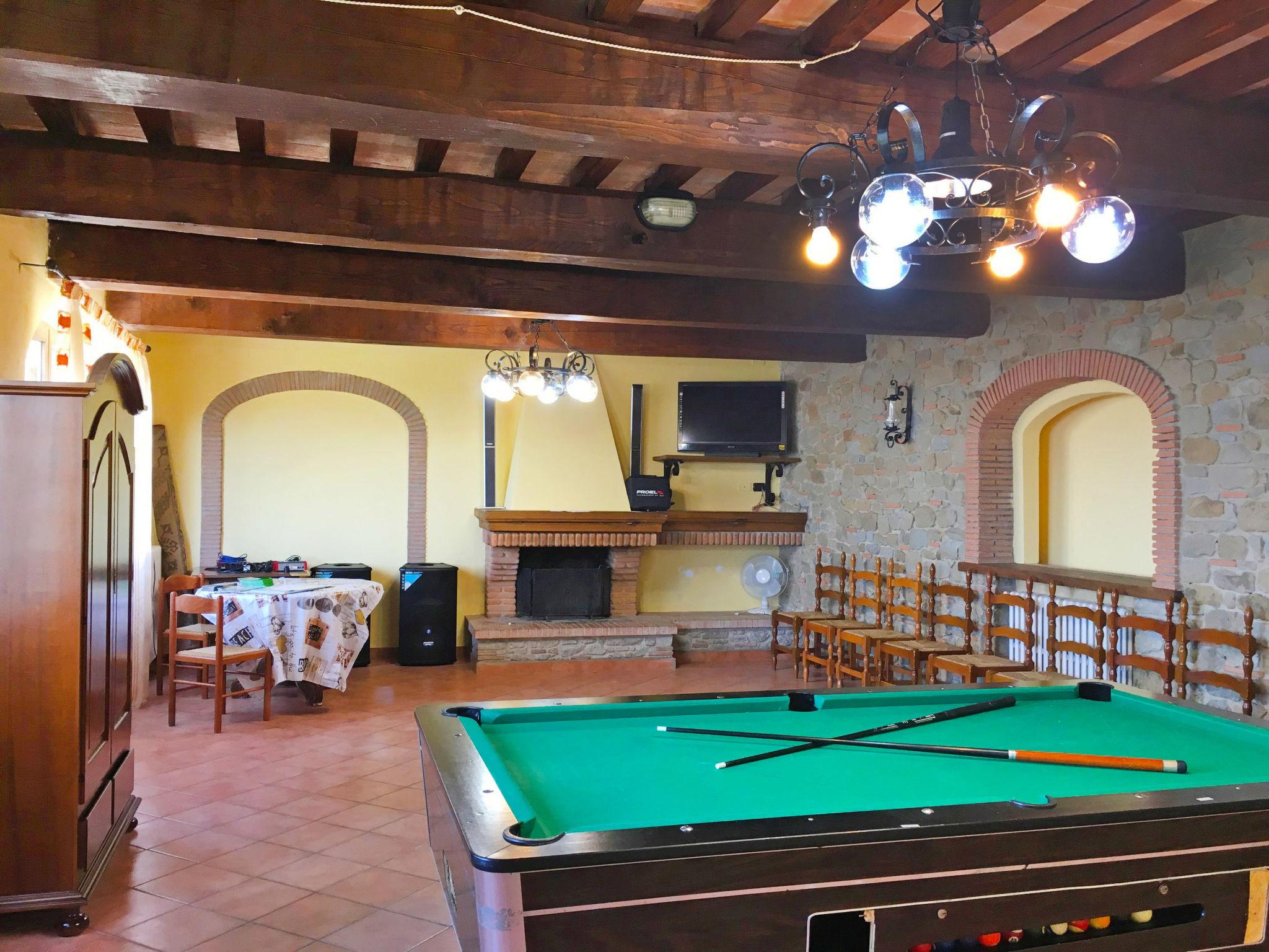 Foto 39 - Apartamento de 2 habitaciones en Lamporecchio con piscina