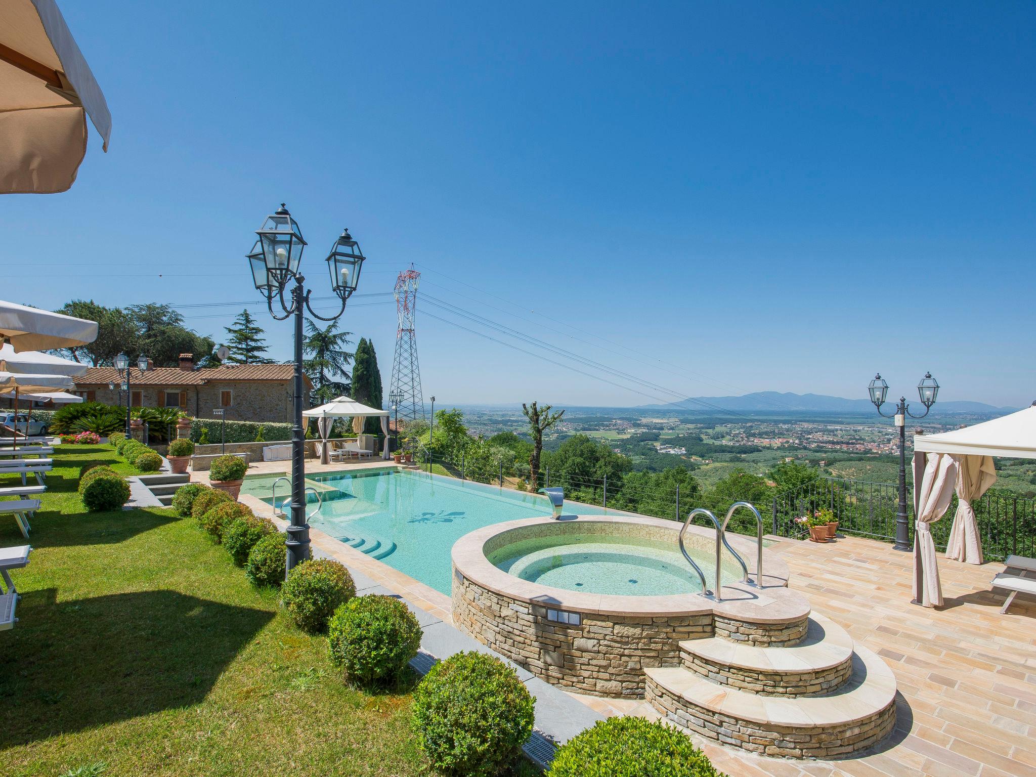 Photo 1 - Appartement de 2 chambres à Lamporecchio avec piscine et jardin