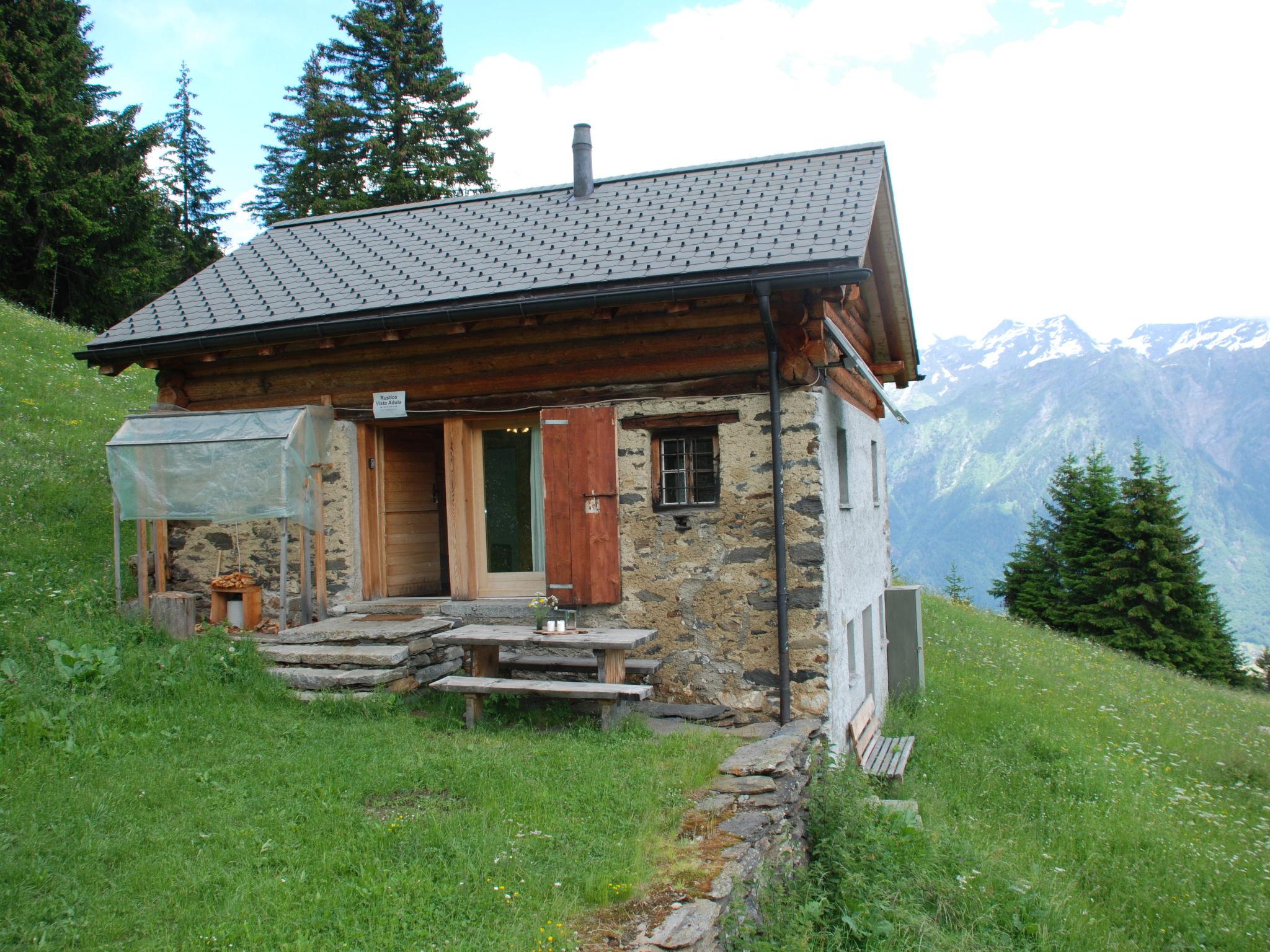 Photo 12 - Maison de 2 chambres à Blenio avec jardin