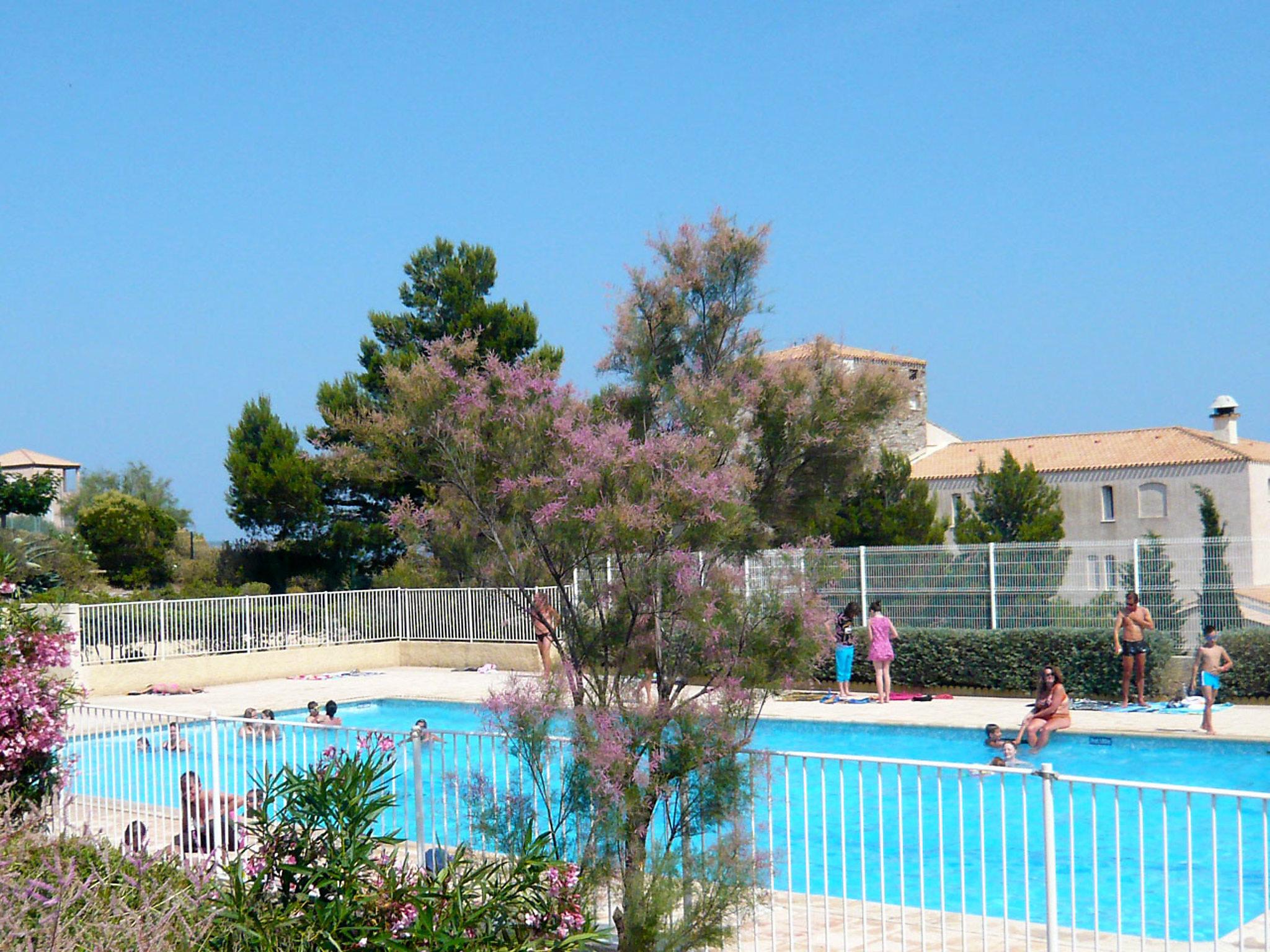 Foto 20 - Apartamento de 1 habitación en Fleury con piscina y vistas al mar