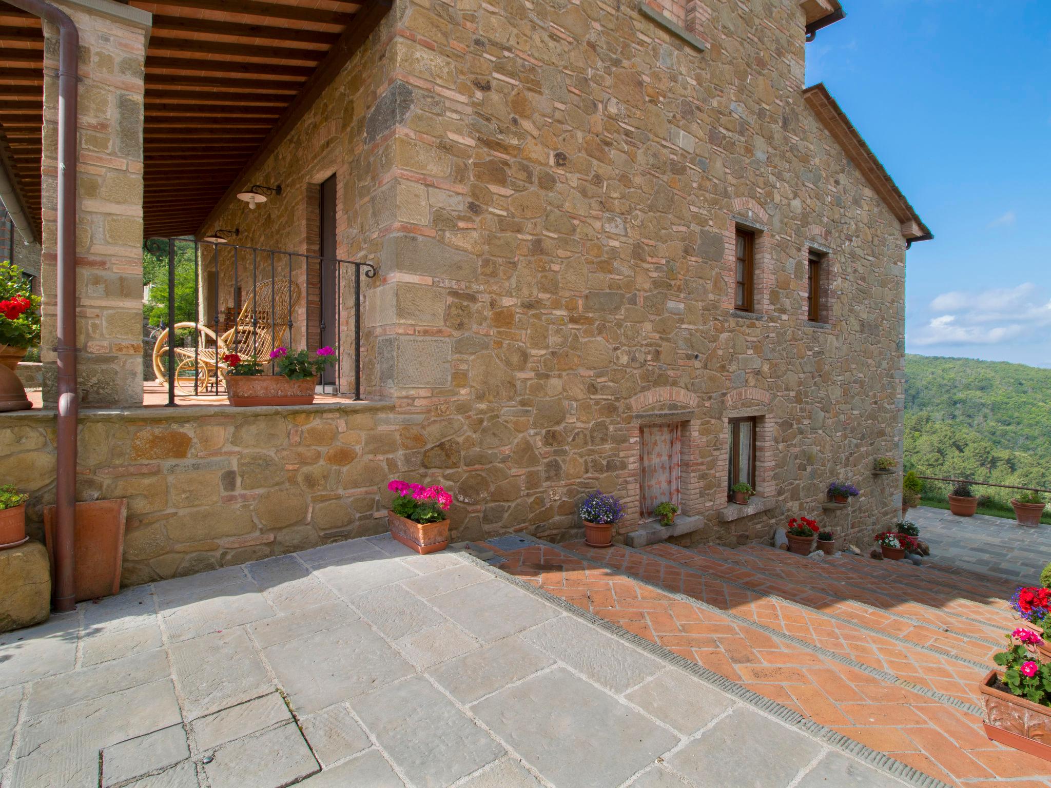 Foto 38 - Casa con 5 camere da letto a Civitella in Val di Chiana con piscina privata e terrazza