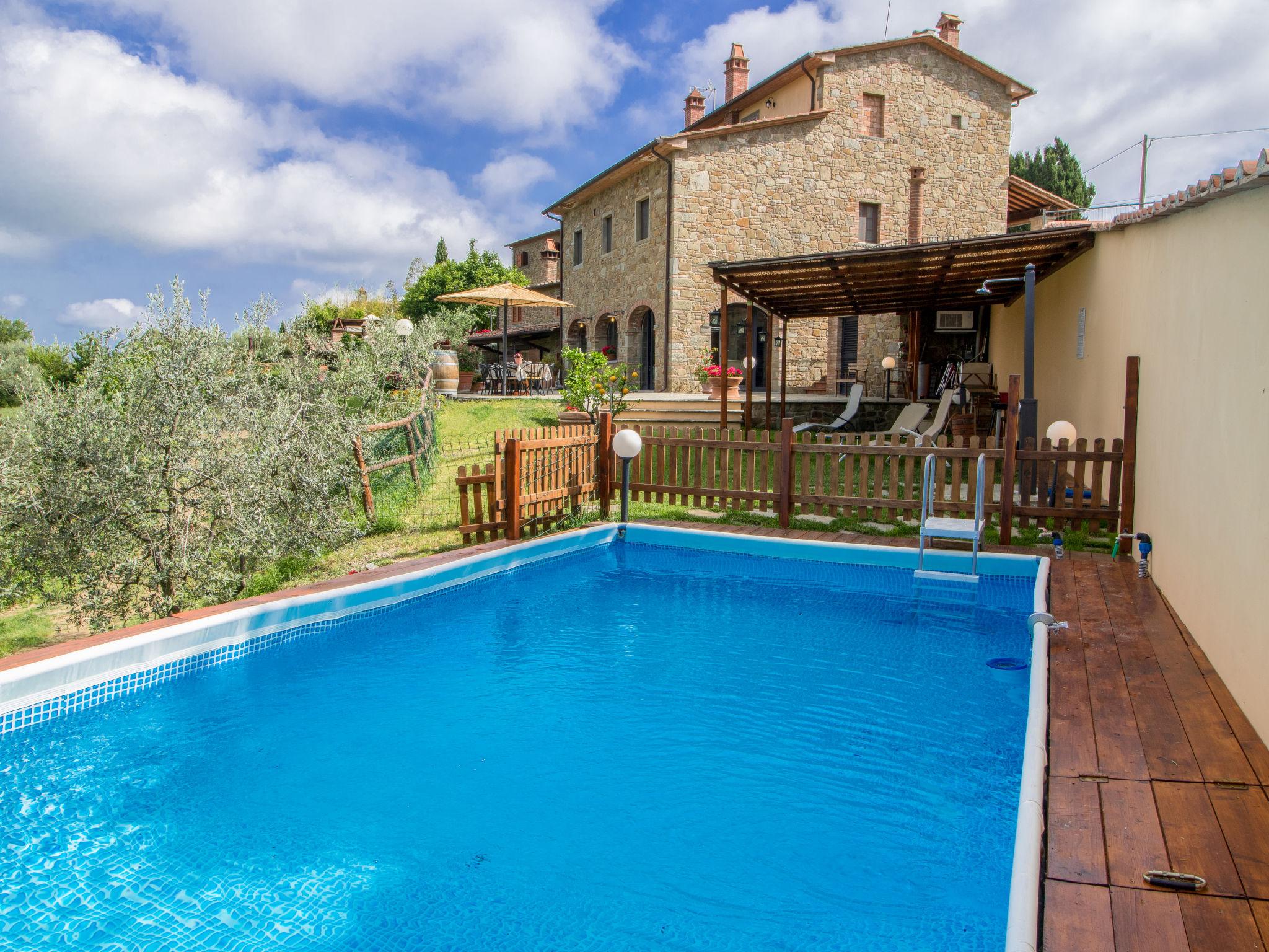 Foto 1 - Casa con 5 camere da letto a Civitella in Val di Chiana con piscina privata e terrazza