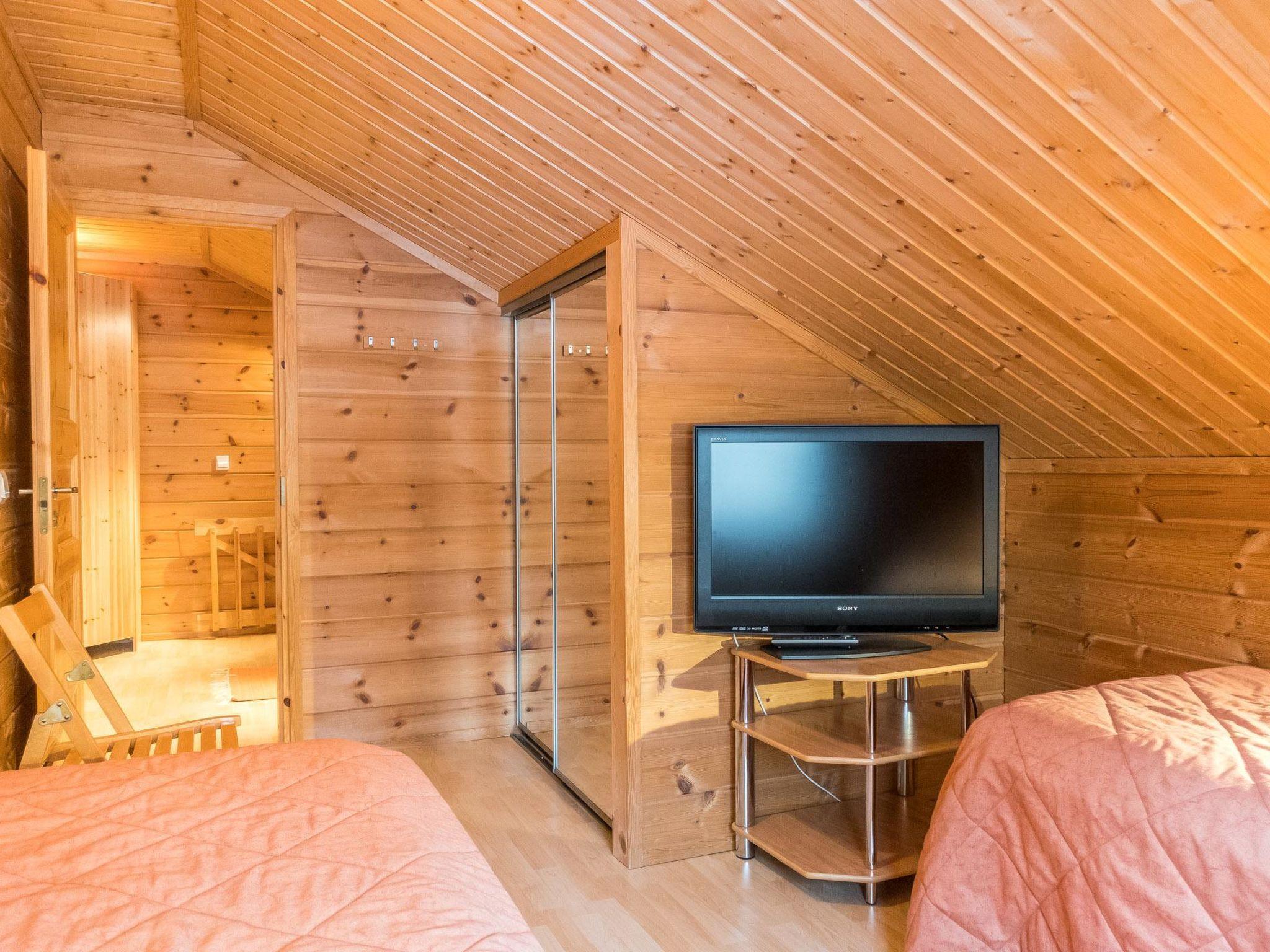 Foto 15 - Haus mit 3 Schlafzimmern in Kittilä mit sauna und blick auf die berge