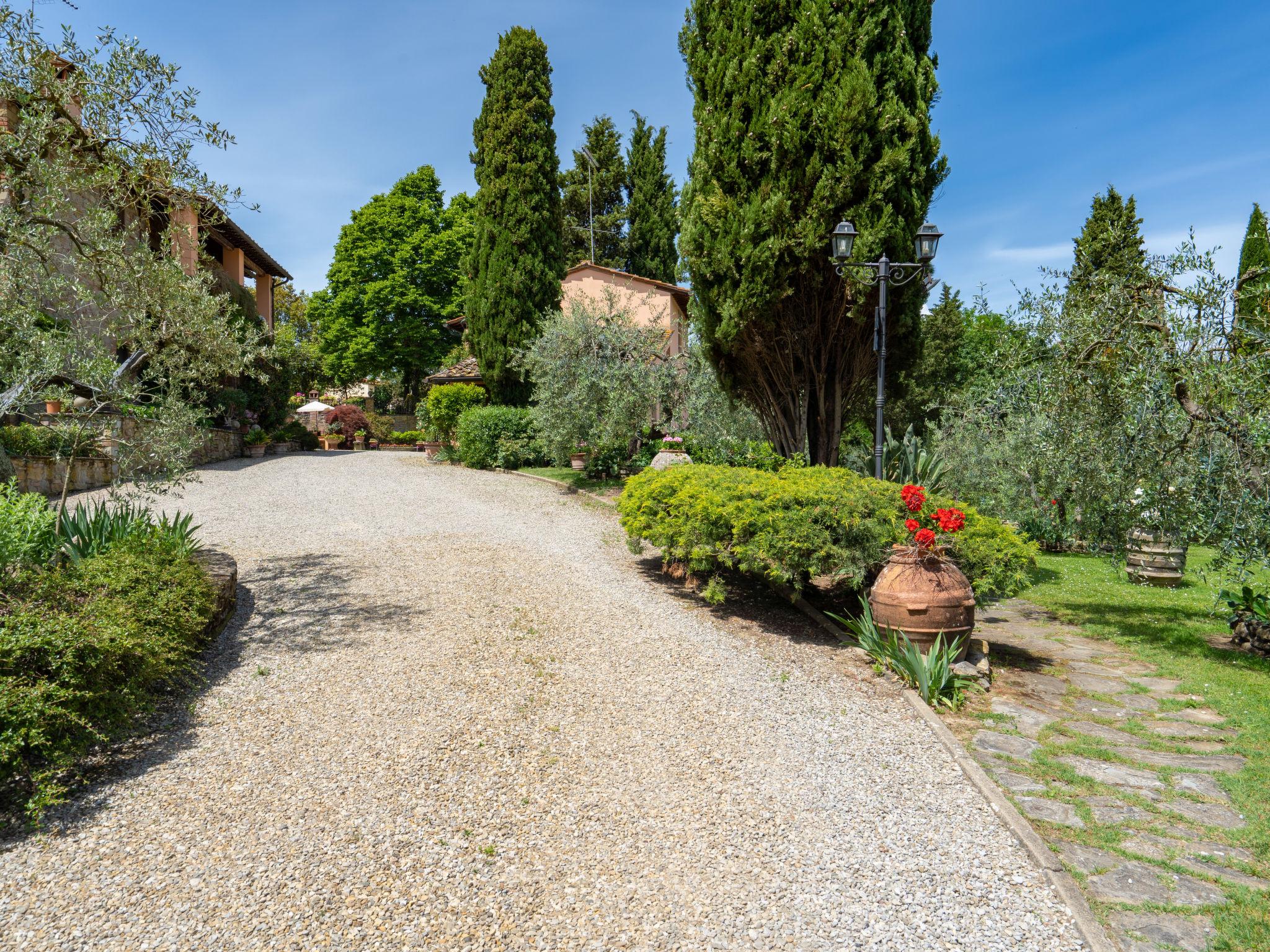 Photo 39 - 2 bedroom House in Arezzo with swimming pool and garden