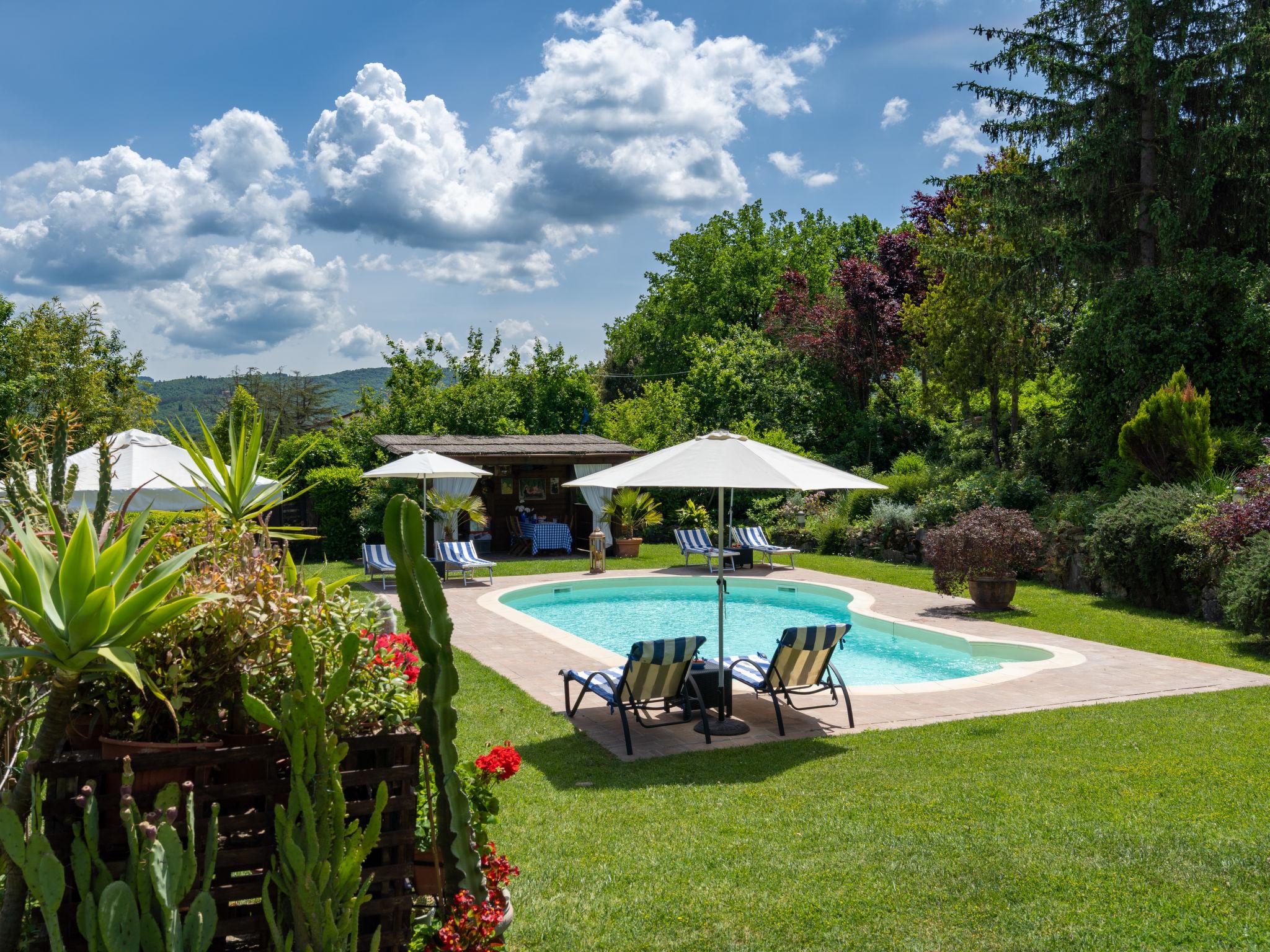 Photo 29 - 2 bedroom House in Arezzo with swimming pool and garden