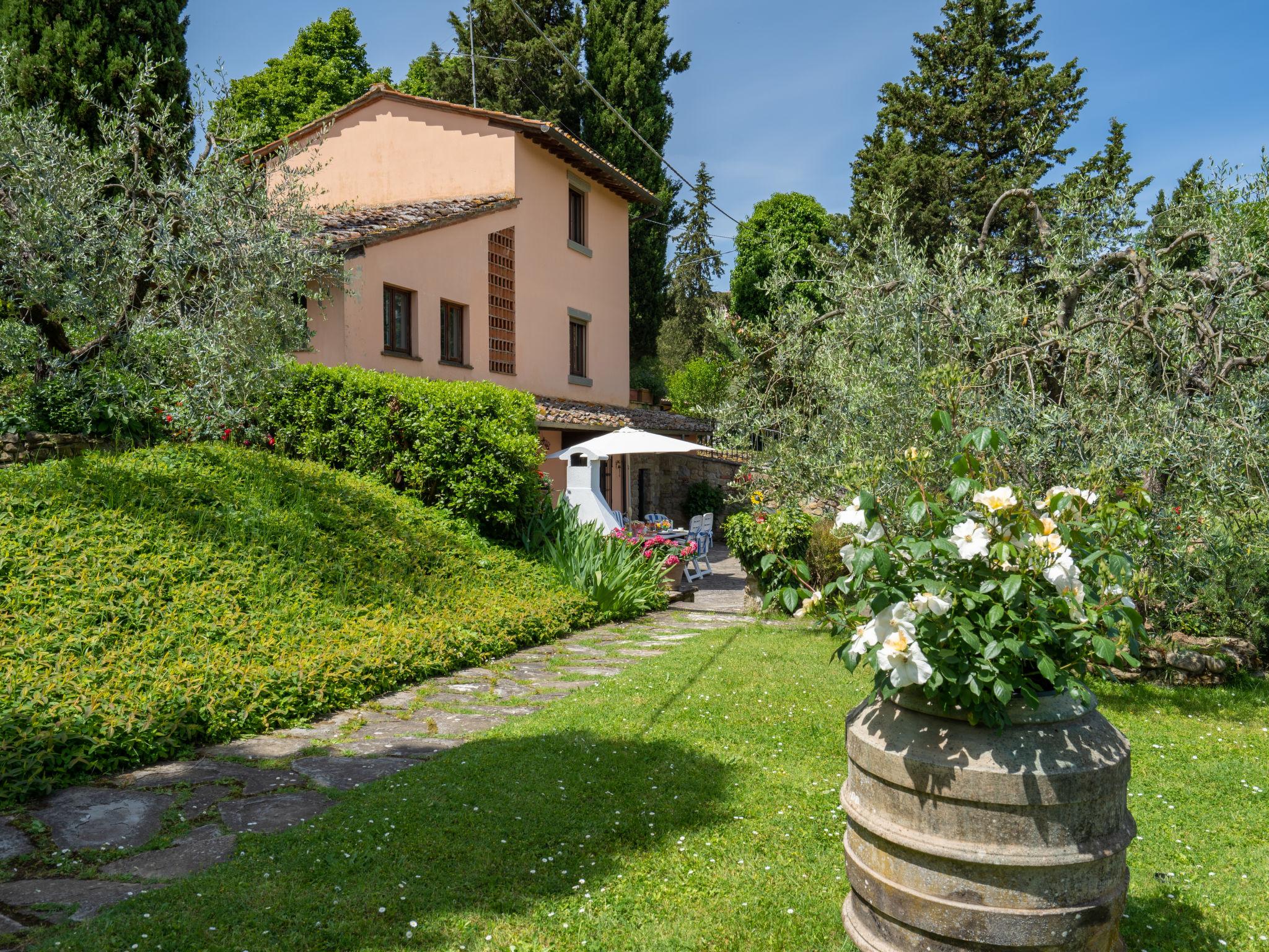 Foto 30 - Casa con 2 camere da letto a Arezzo con piscina e giardino