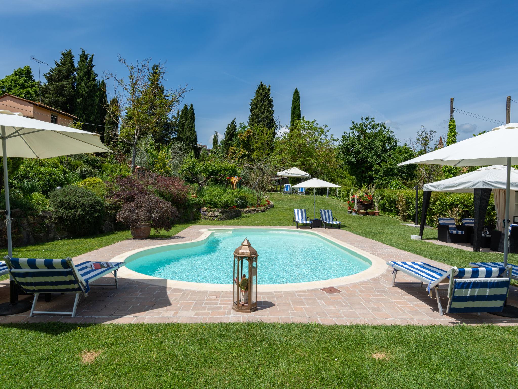 Foto 27 - Casa de 2 quartos em Arezzo com piscina e jardim