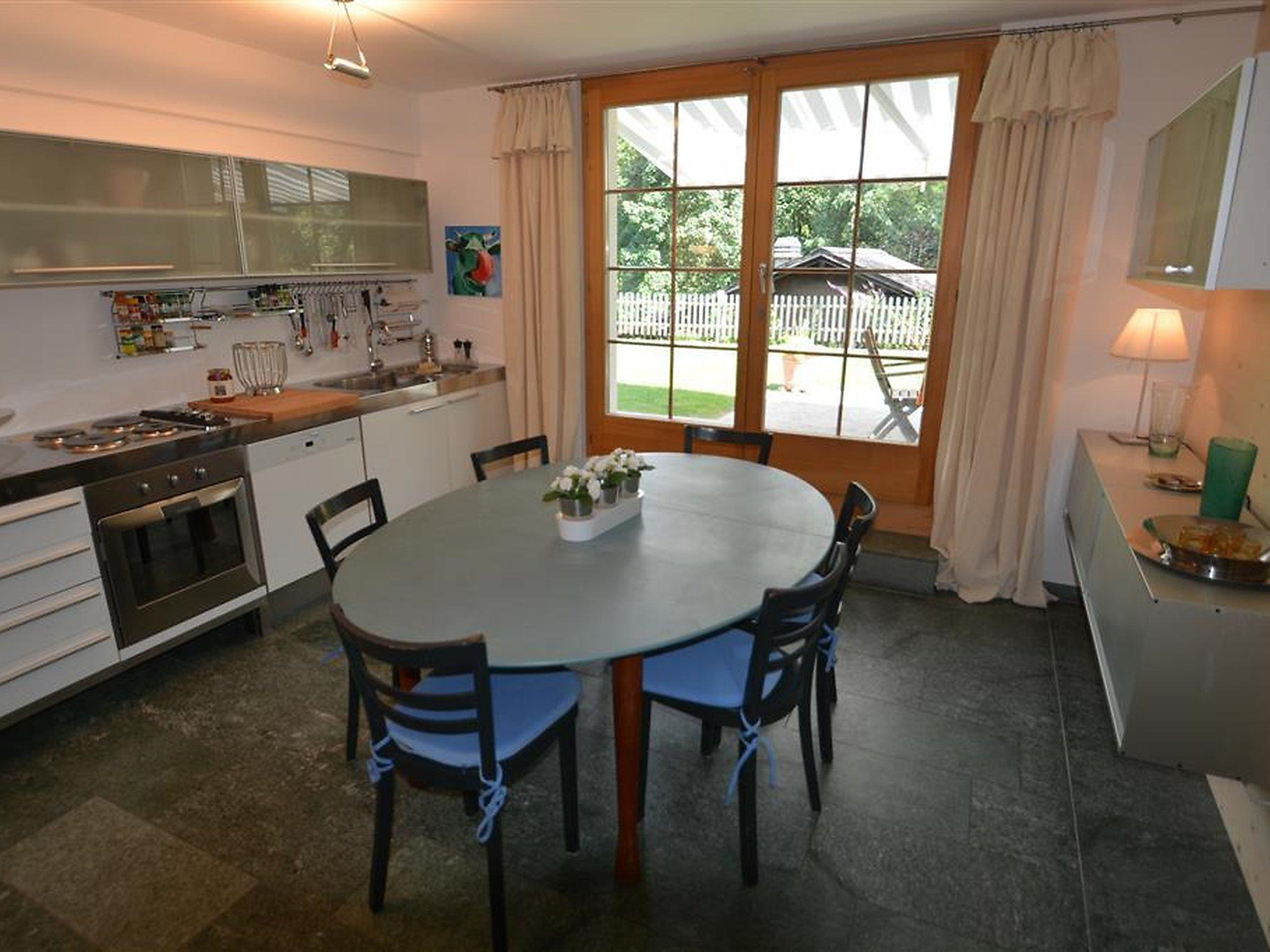 Photo 16 - 3 bedroom Apartment in Saanen with garden and sauna