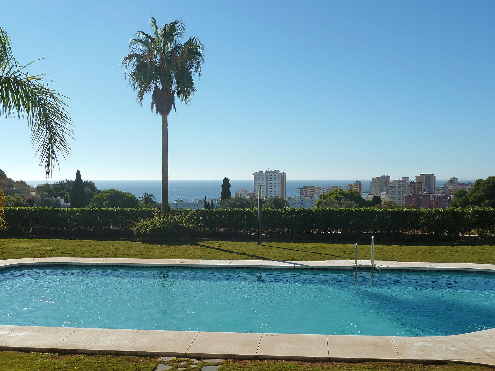 Foto 15 - Apartamento de 2 habitaciones en Fuengirola con piscina y jardín