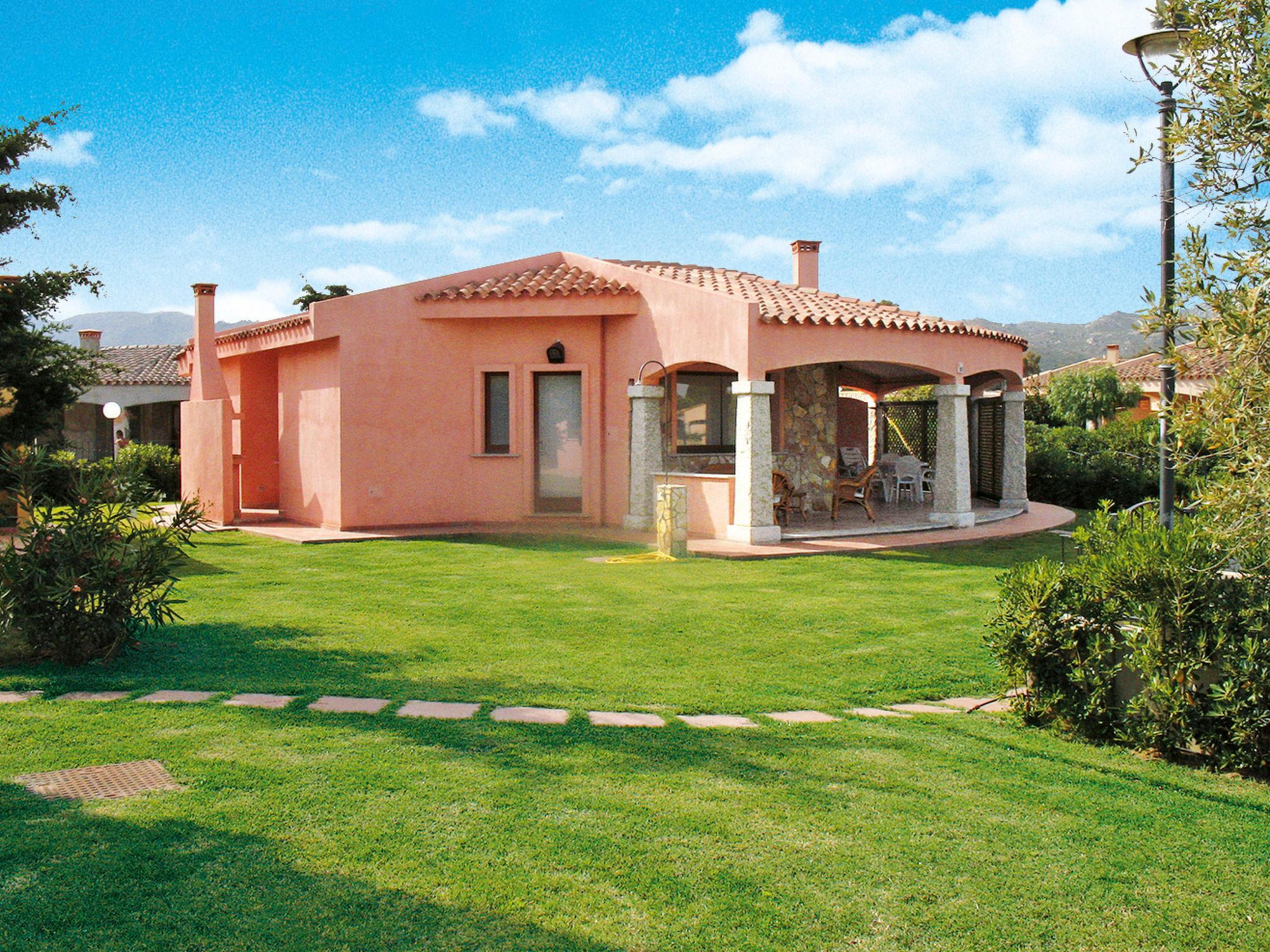 Photo 20 - Maison de 3 chambres à Muravera avec jardin et vues à la mer