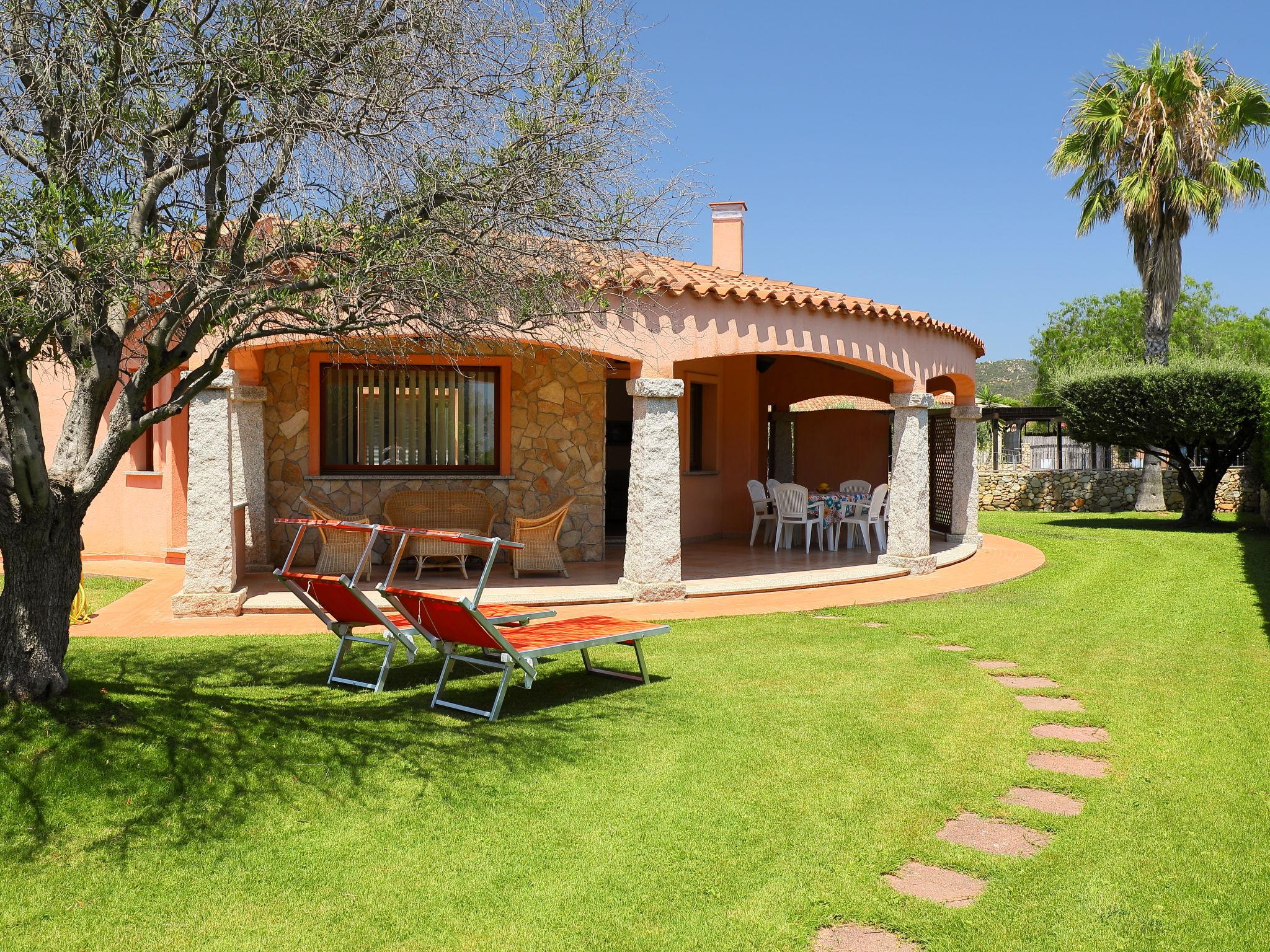 Photo 17 - Maison de 3 chambres à Muravera avec jardin et terrasse