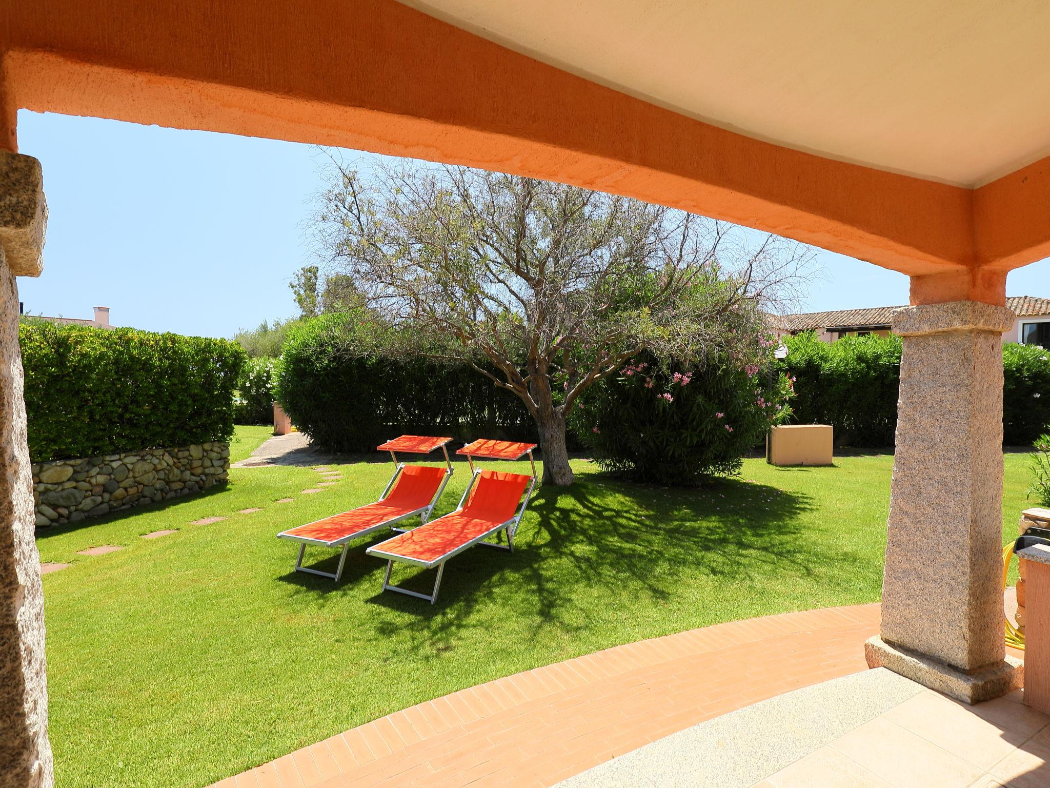 Photo 19 - 3 bedroom House in Muravera with garden and sea view
