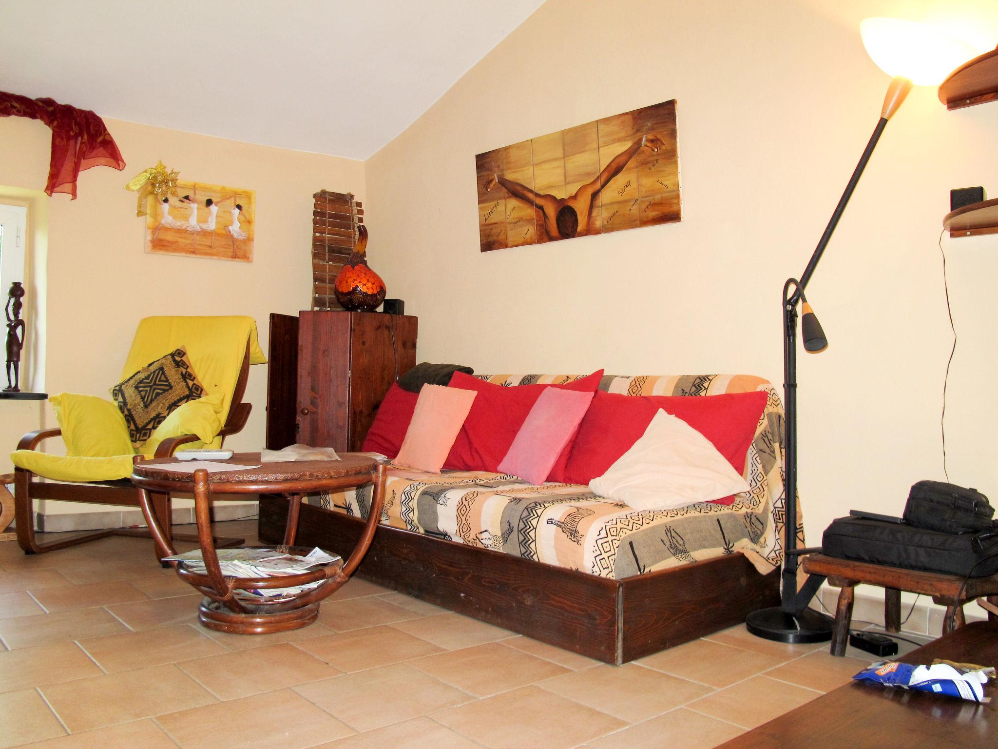 Photo 6 - 2 bedroom House in Aurigo with garden and sea view