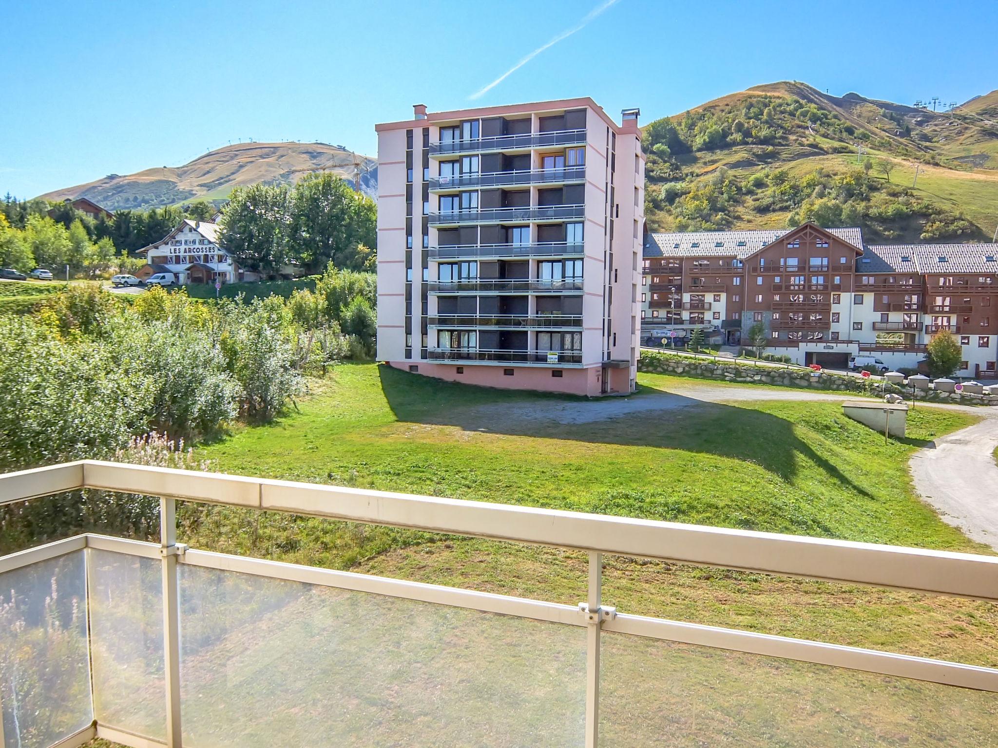 Foto 3 - Apartamento de 1 quarto em Fontcouverte-la-Toussuire com vista para a montanha